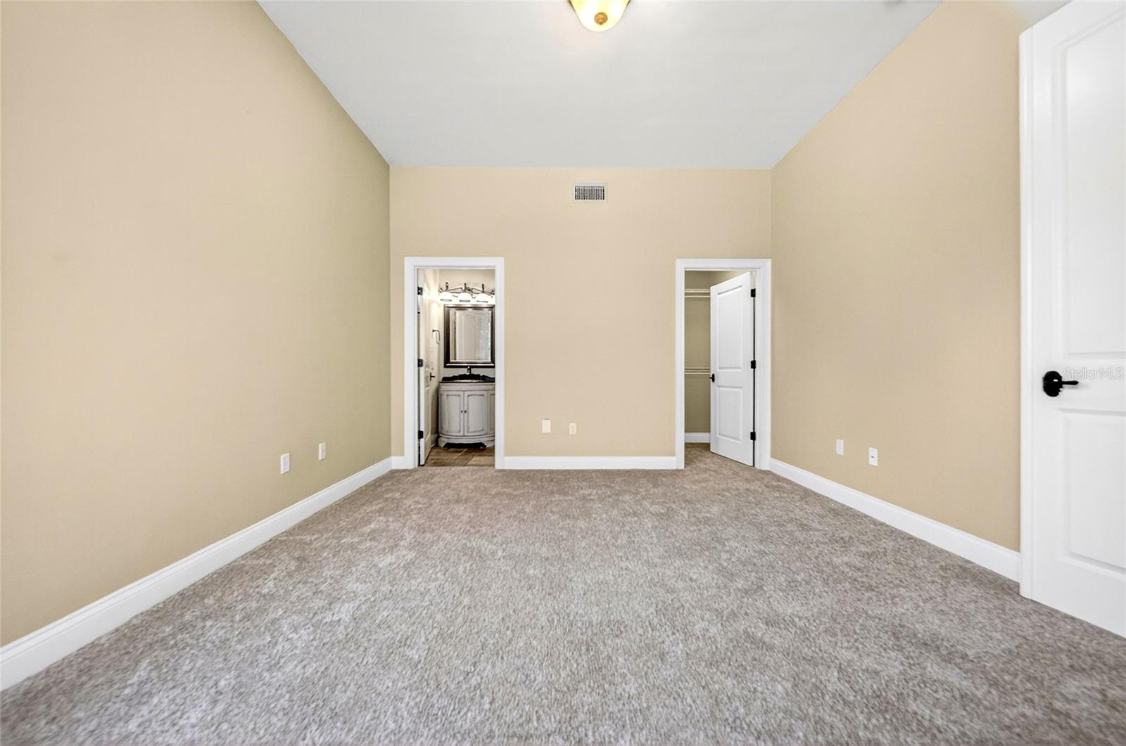 Image 23 of 66 For 19056 72nd Avenue