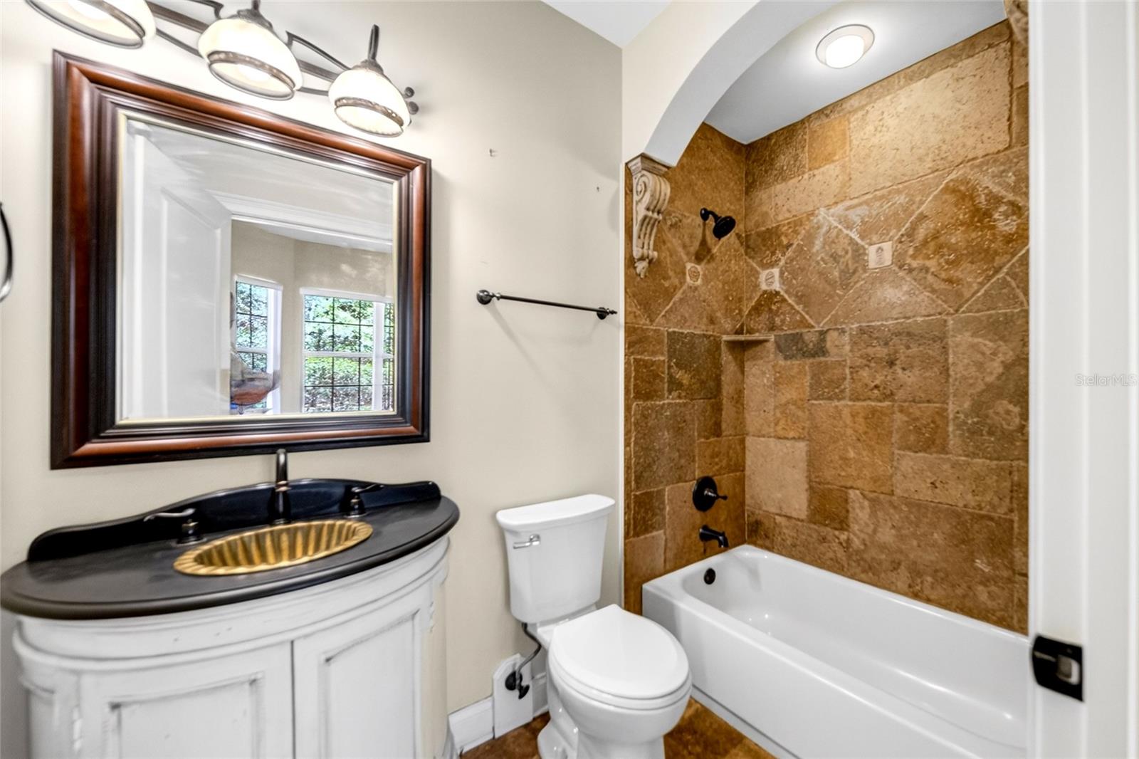 Image 24 of 66 For 19056 72nd Avenue