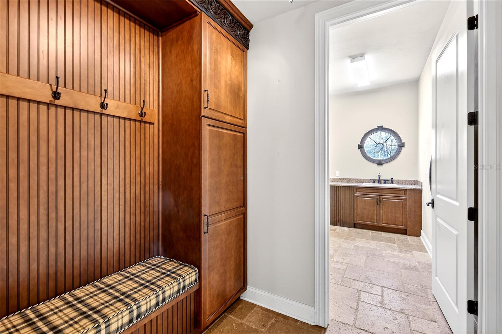 Image 33 of 66 For 19056 72nd Avenue