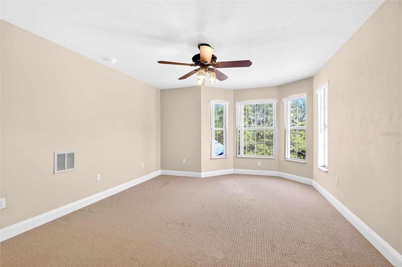 Image 38 of 66 For 19056 72nd Avenue