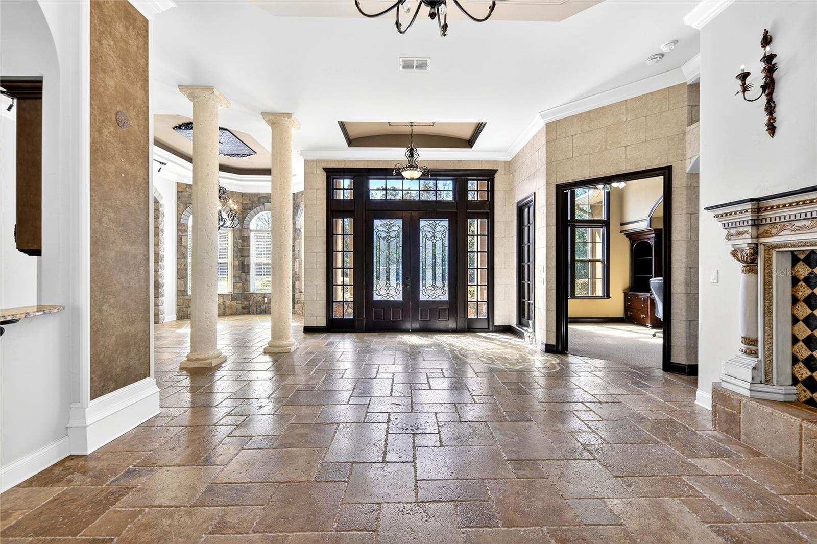 Image 9 of 66 For 19056 72nd Avenue