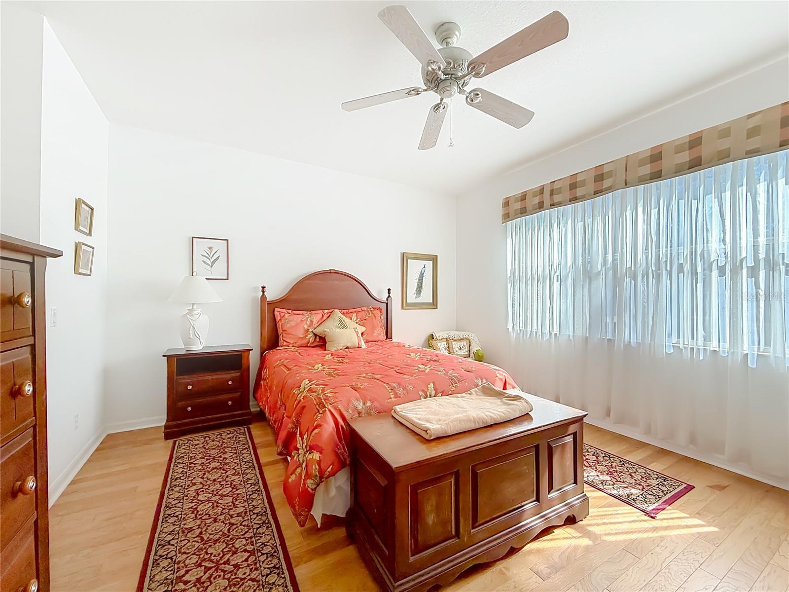 Image 18 of 49 For 9746 89th Loop