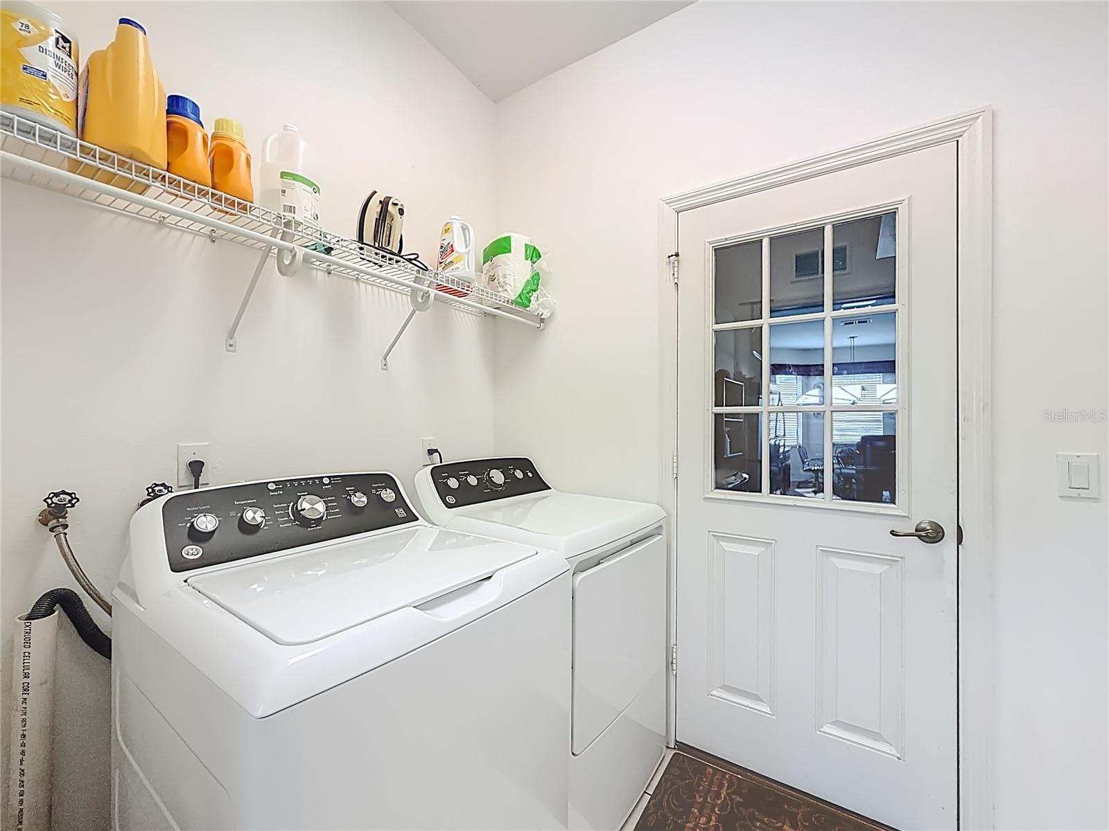 Image 35 of 49 For 9746 89th Loop