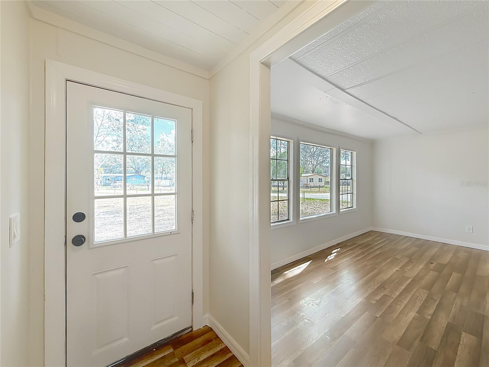 Image 4 of 52 For 3197 89th Place