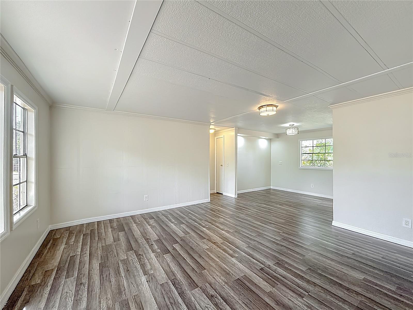 Image 5 of 52 For 3197 89th Place