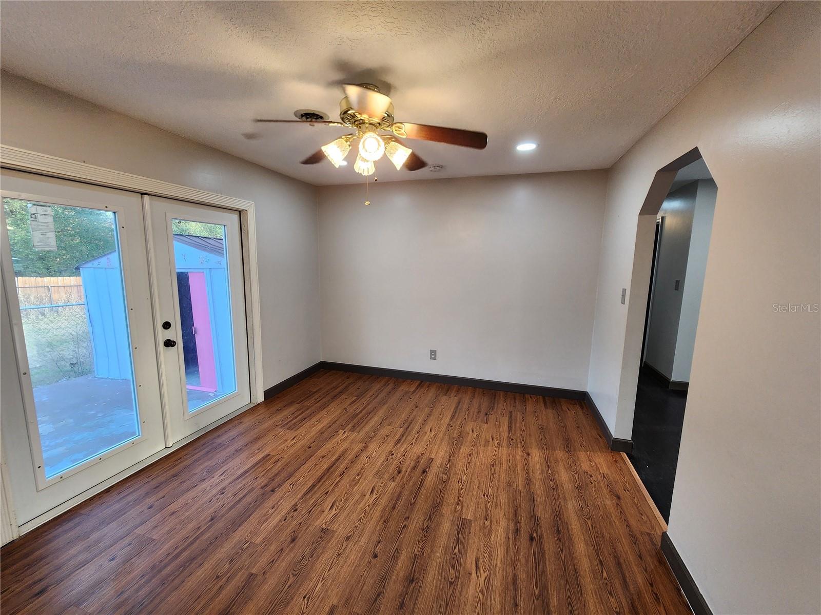 Image 14 of 30 For 3409 22nd Court