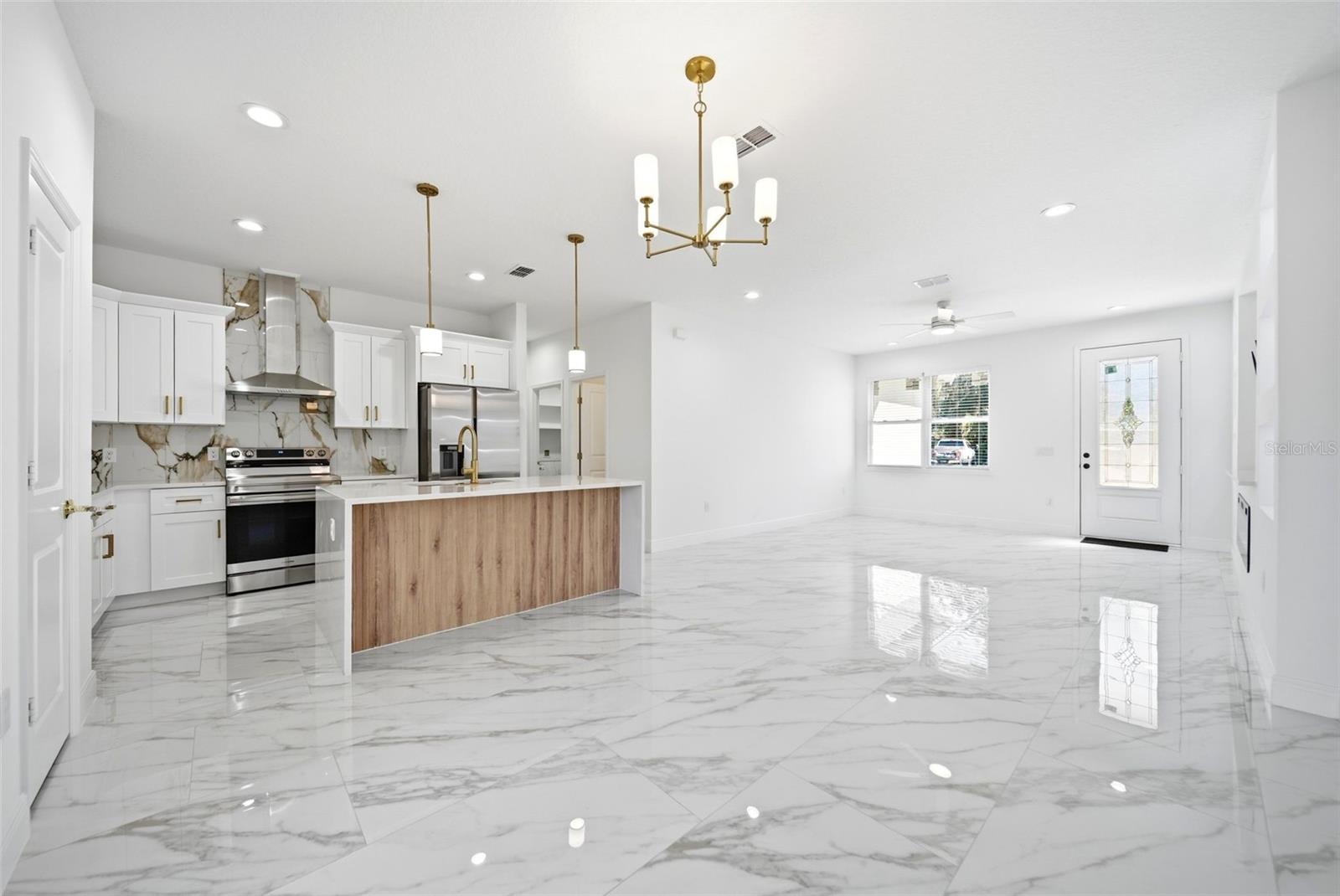 Image 29 of 45 For 1002 Williams Street