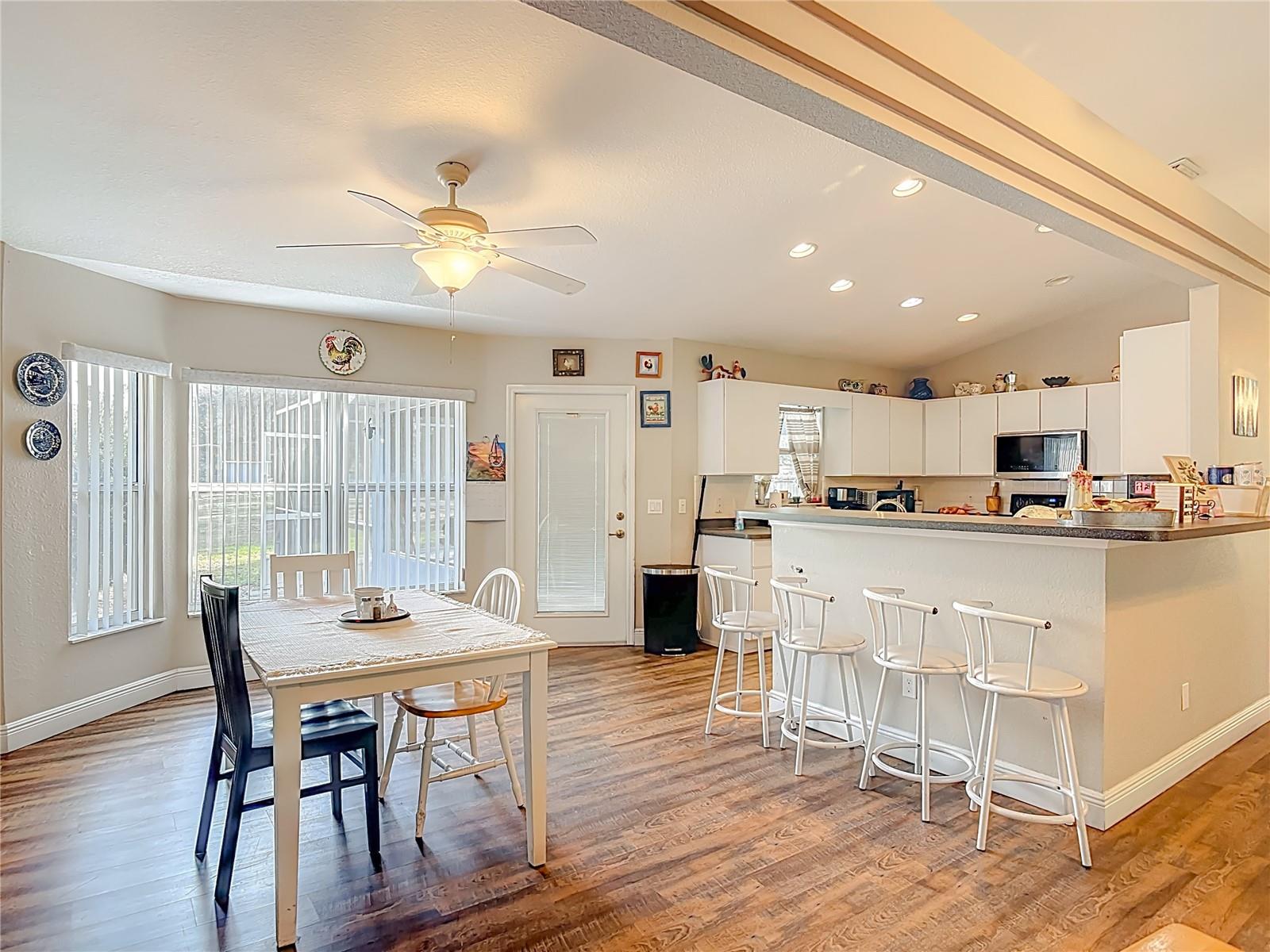 Image 19 of 80 For 15271 24th Street Road