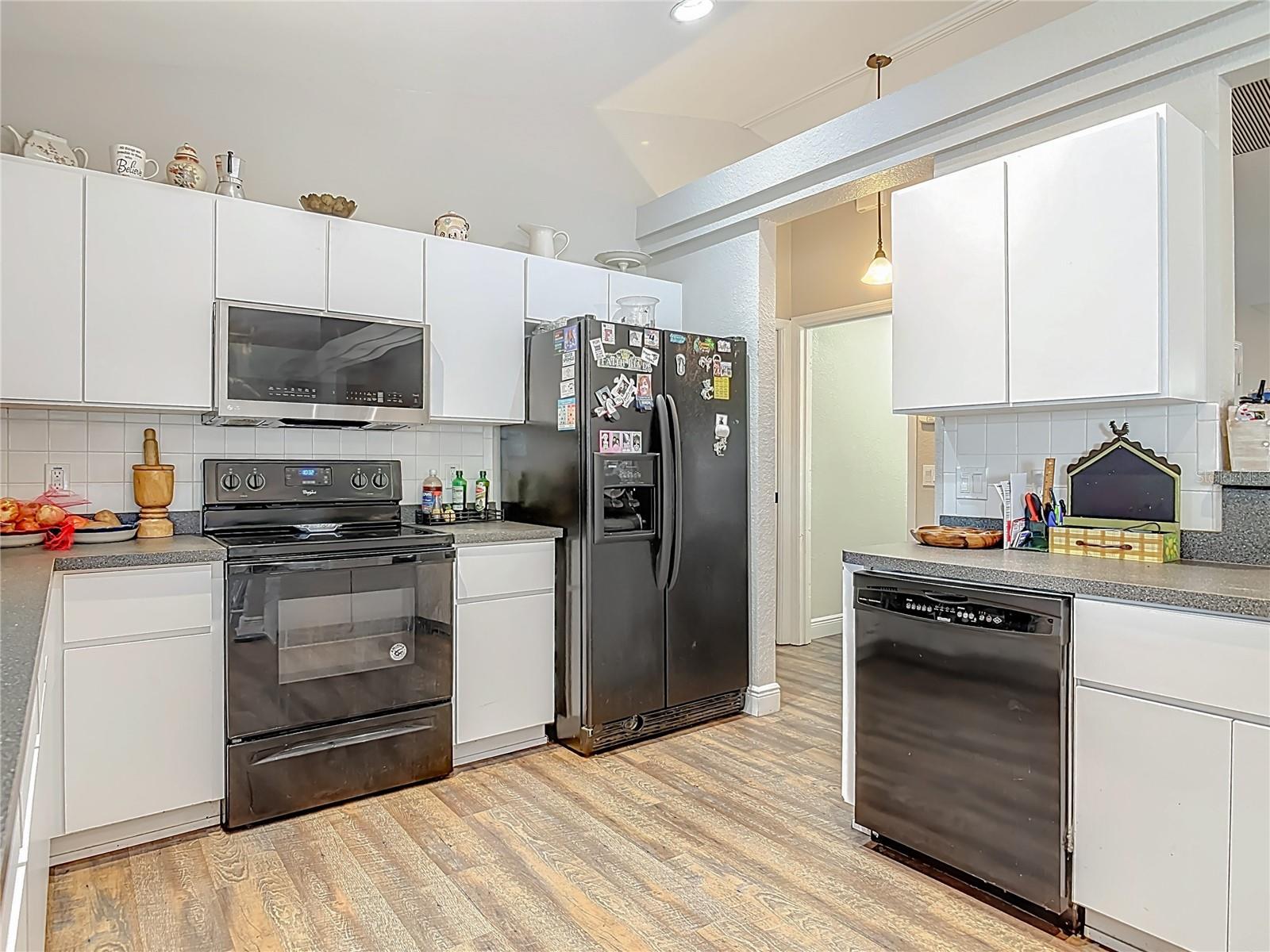 Image 26 of 80 For 15271 24th Street Road