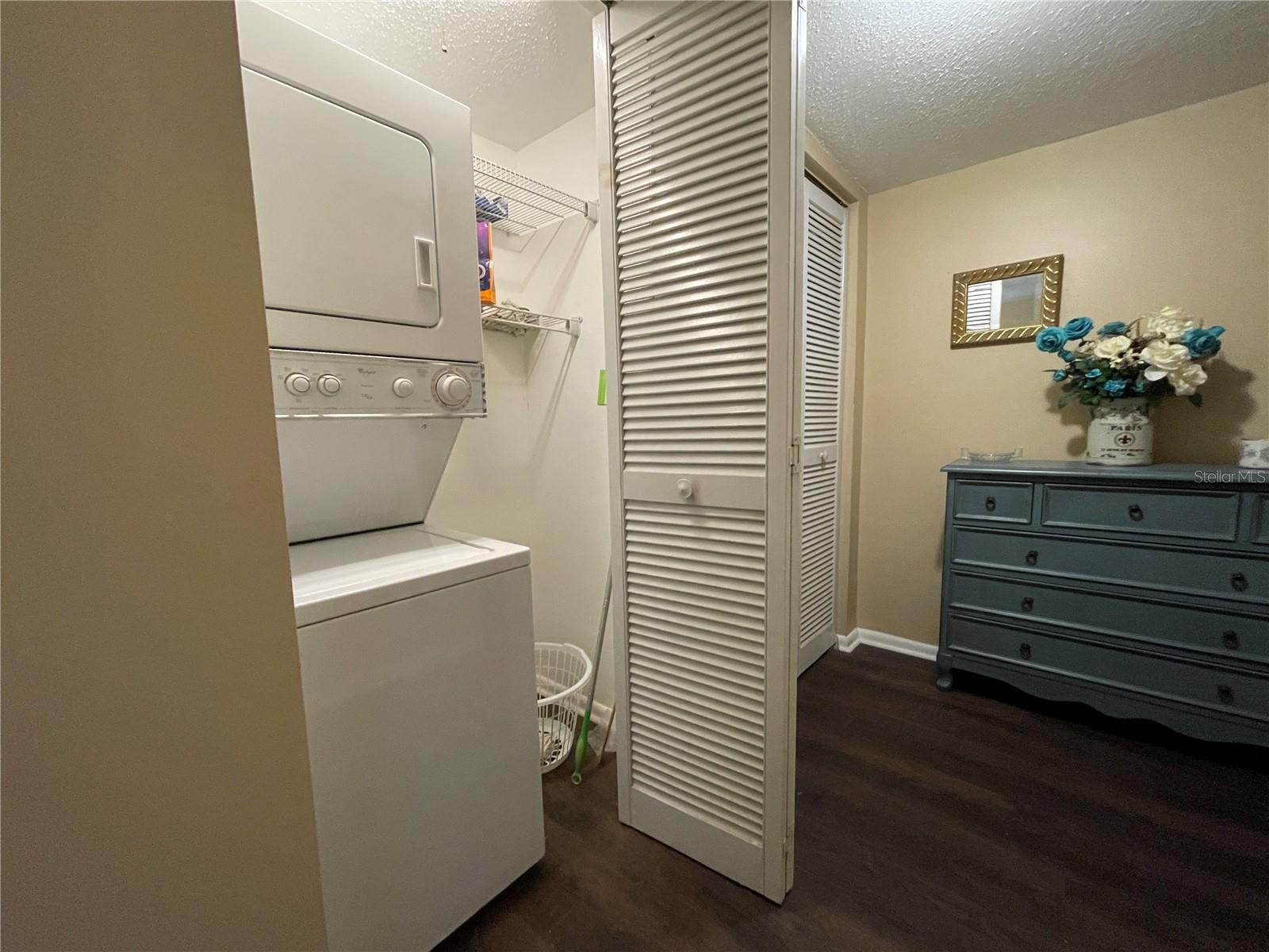 Image 20 of 47 For 615 Midway Drive B