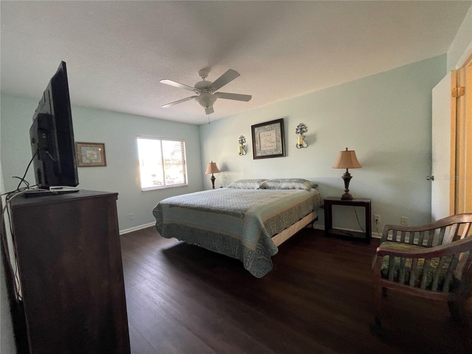 Image 8 of 47 For 615 Midway Drive B