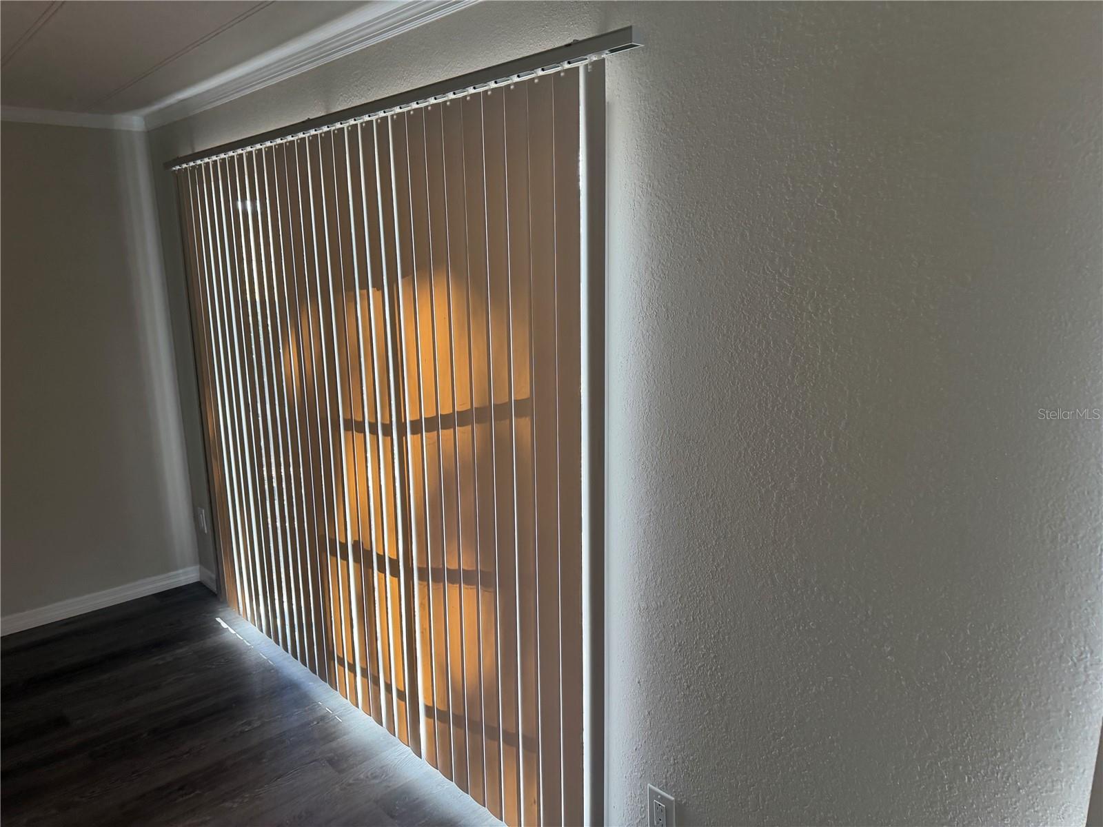 Image 12 of 17 For 14655 35th Avenue Road