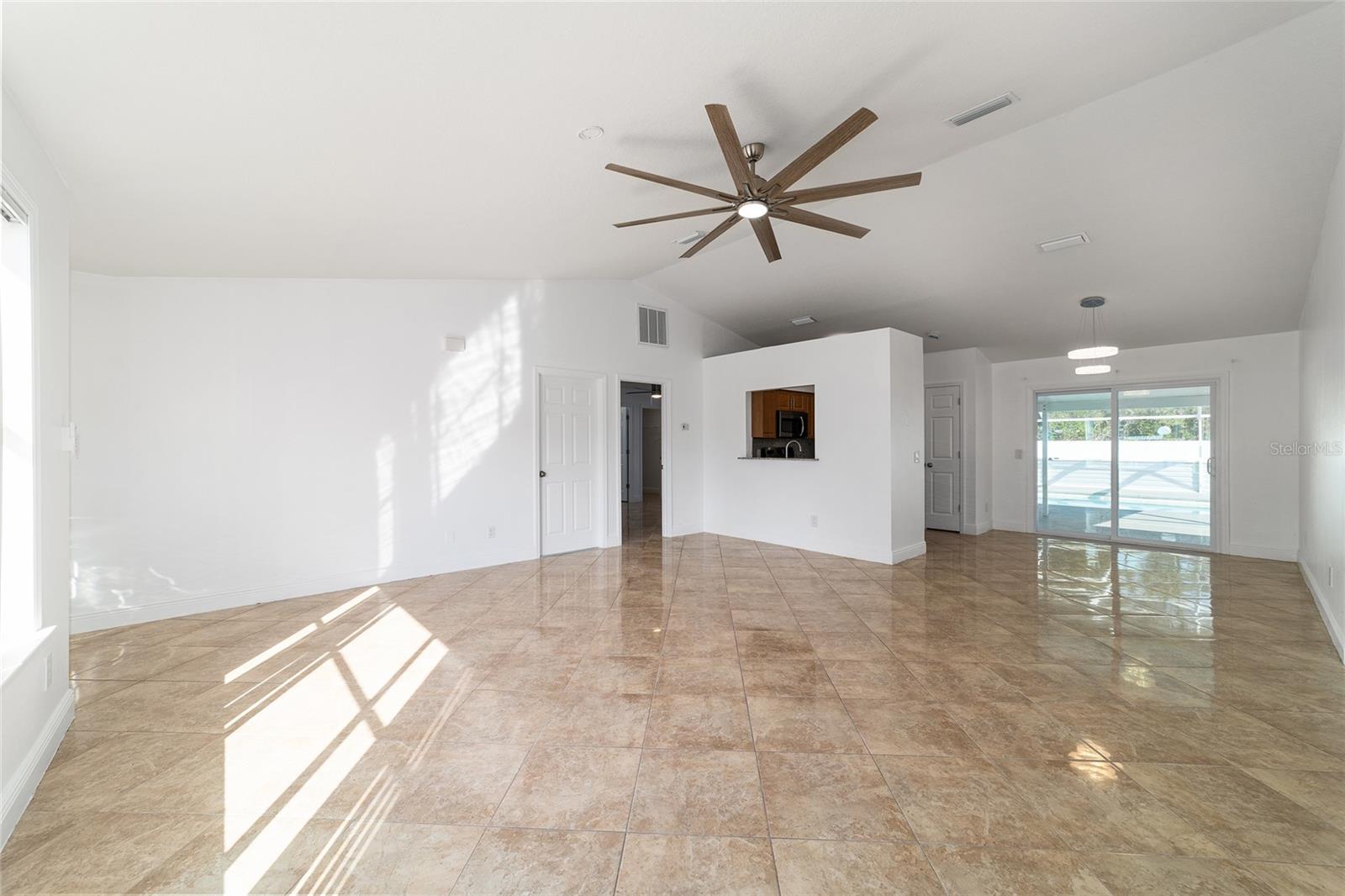 Image 11 of 58 For 6821 108th Street