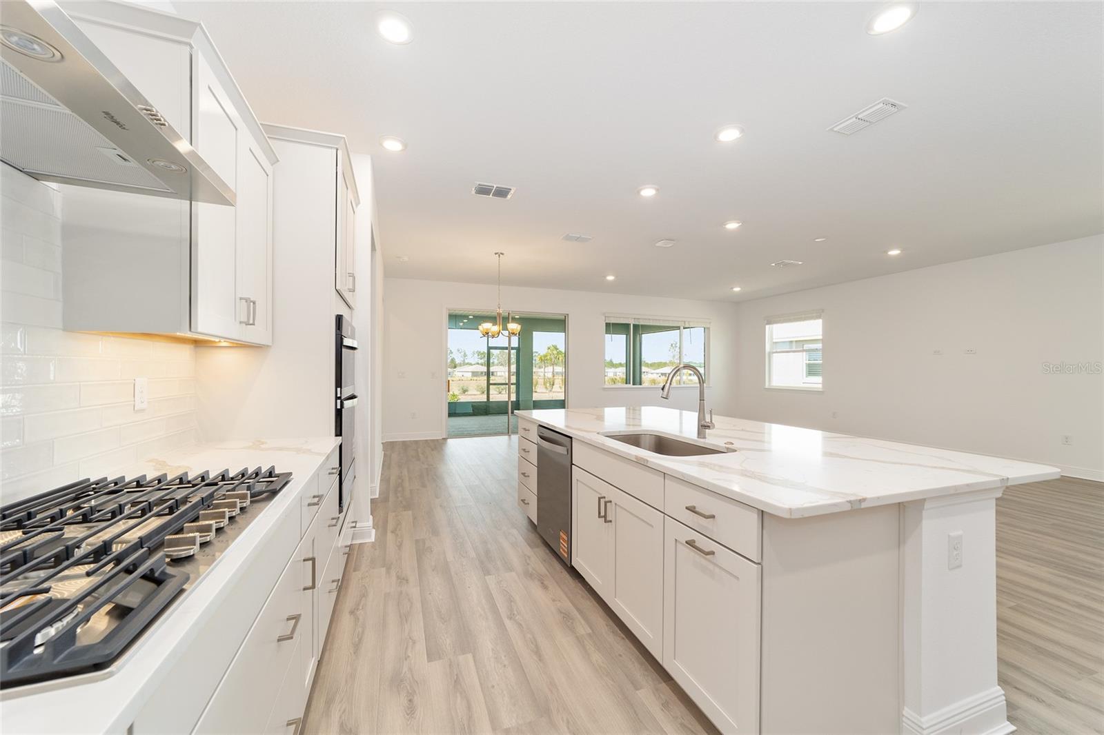 Image 22 of 42 For 10140 106th Circle