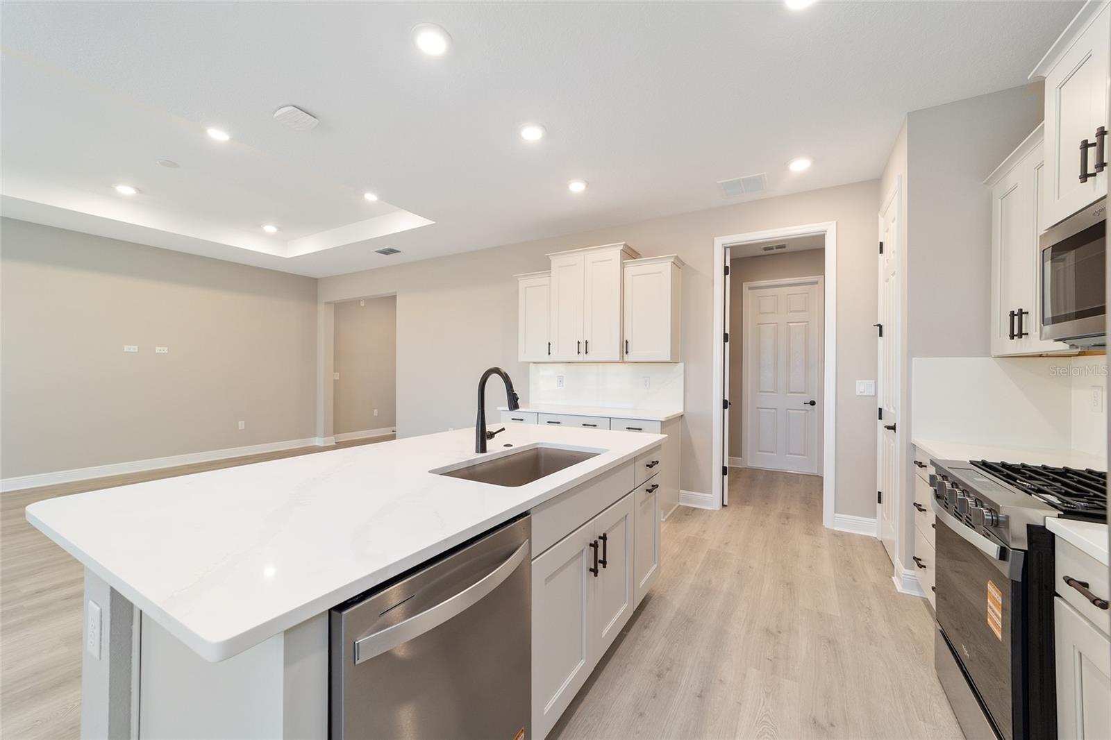 Image 22 of 41 For 10268 105th Terrace