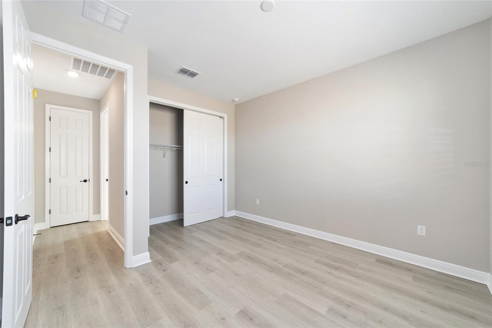 Image 32 of 41 For 10268 105th Terrace