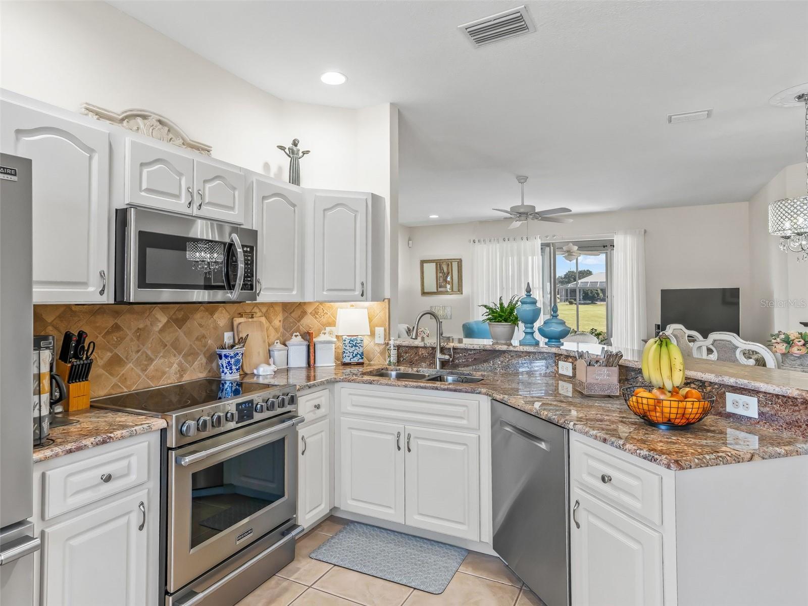 Image 21 of 44 For 2449 59th Terrace