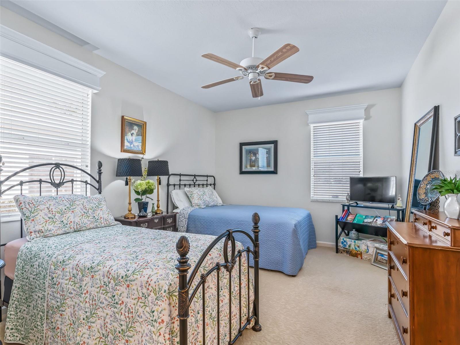 Image 22 of 44 For 2449 59th Terrace