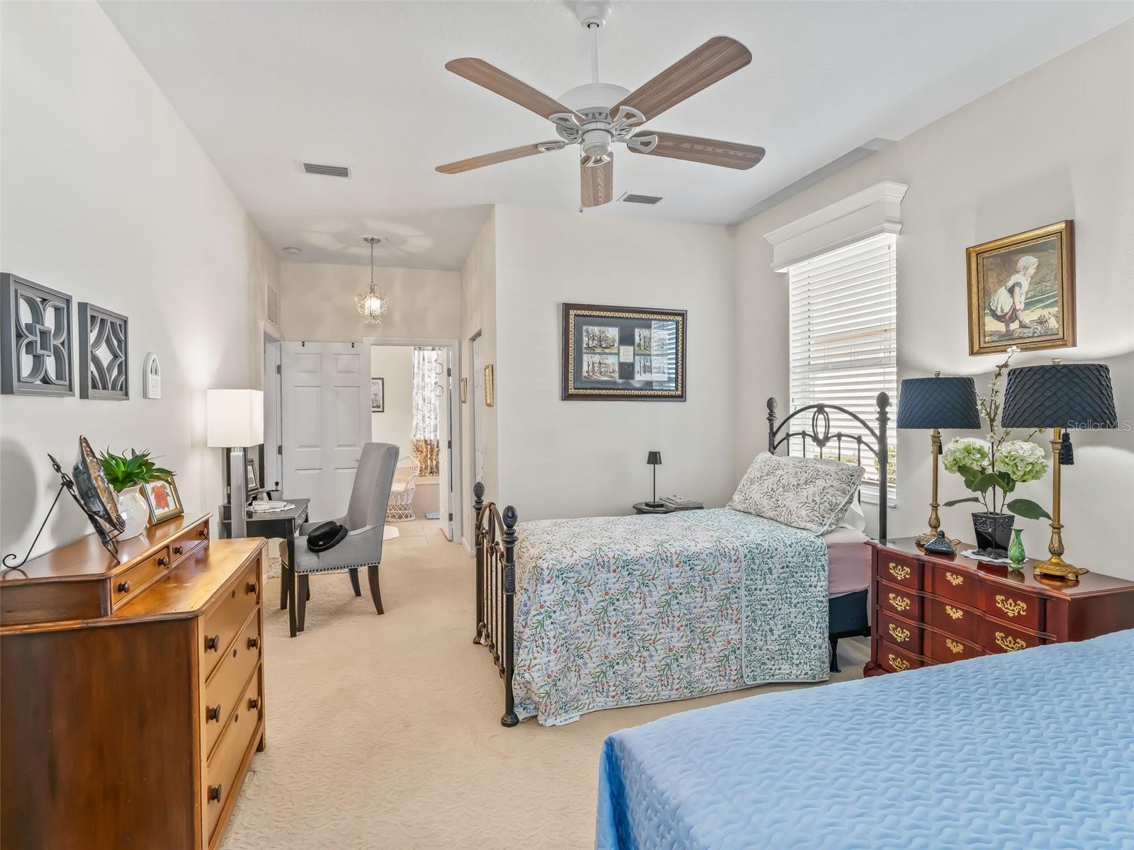 Image 23 of 44 For 2449 59th Terrace