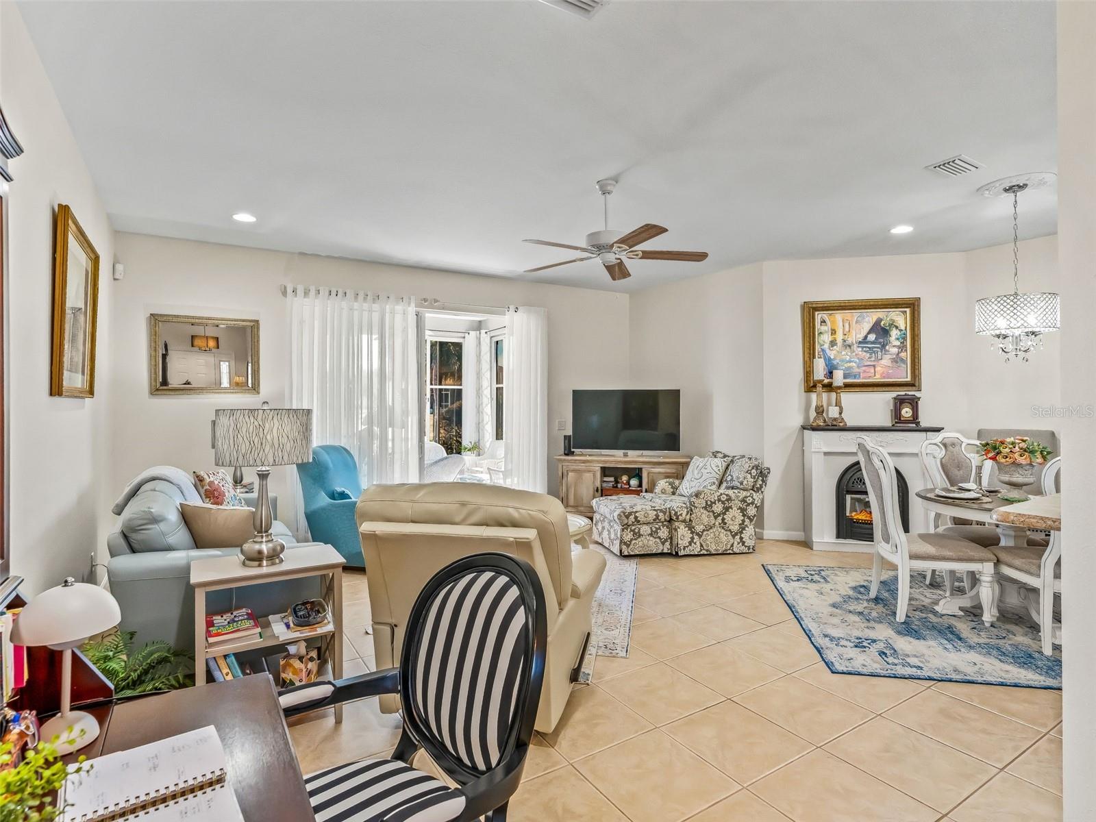 Image 8 of 44 For 2449 59th Terrace