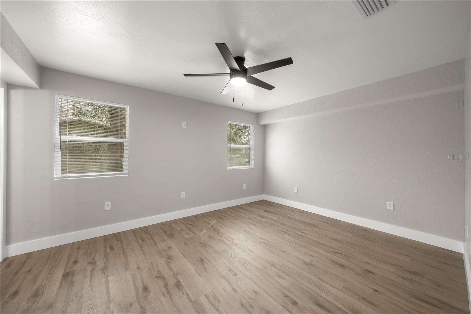 Image 14 of 31 For 16545 17th Place