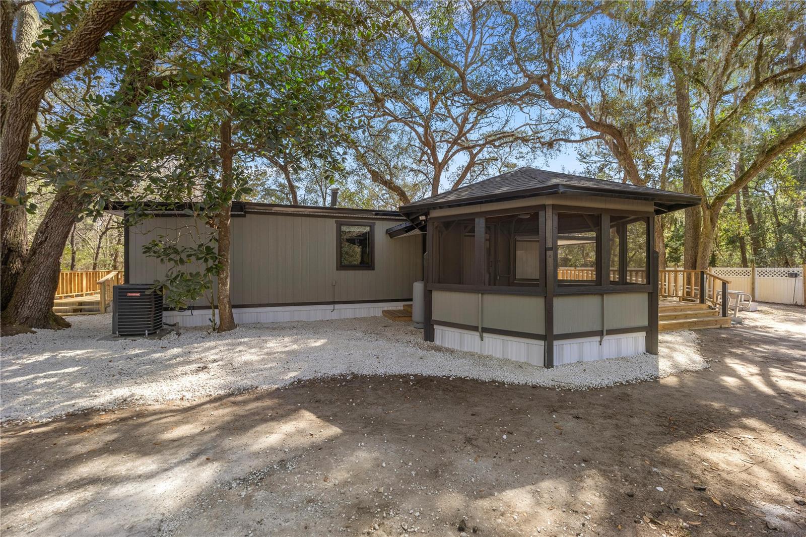 Image 27 of 31 For 16545 17th Place