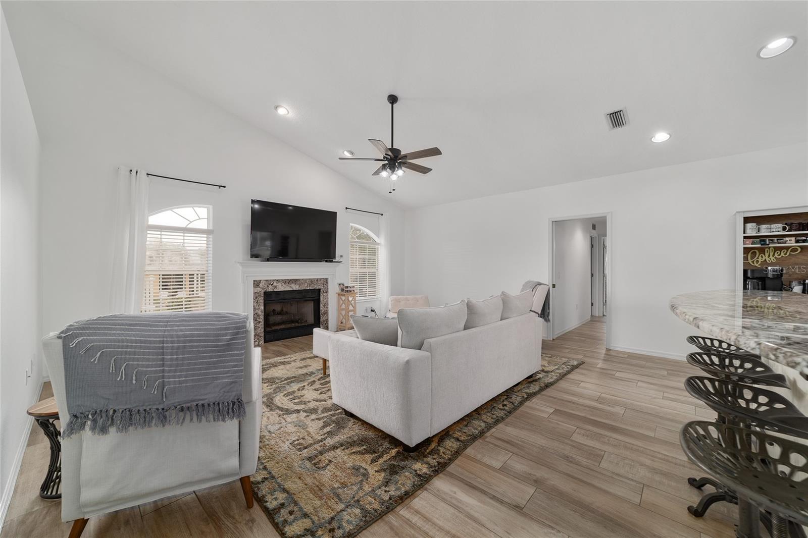 Image 16 of 94 For 5970 57th Loop