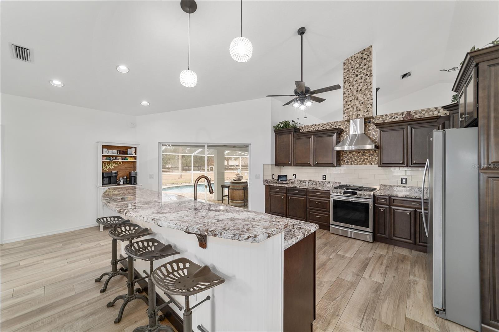 Image 26 of 94 For 5970 57th Loop