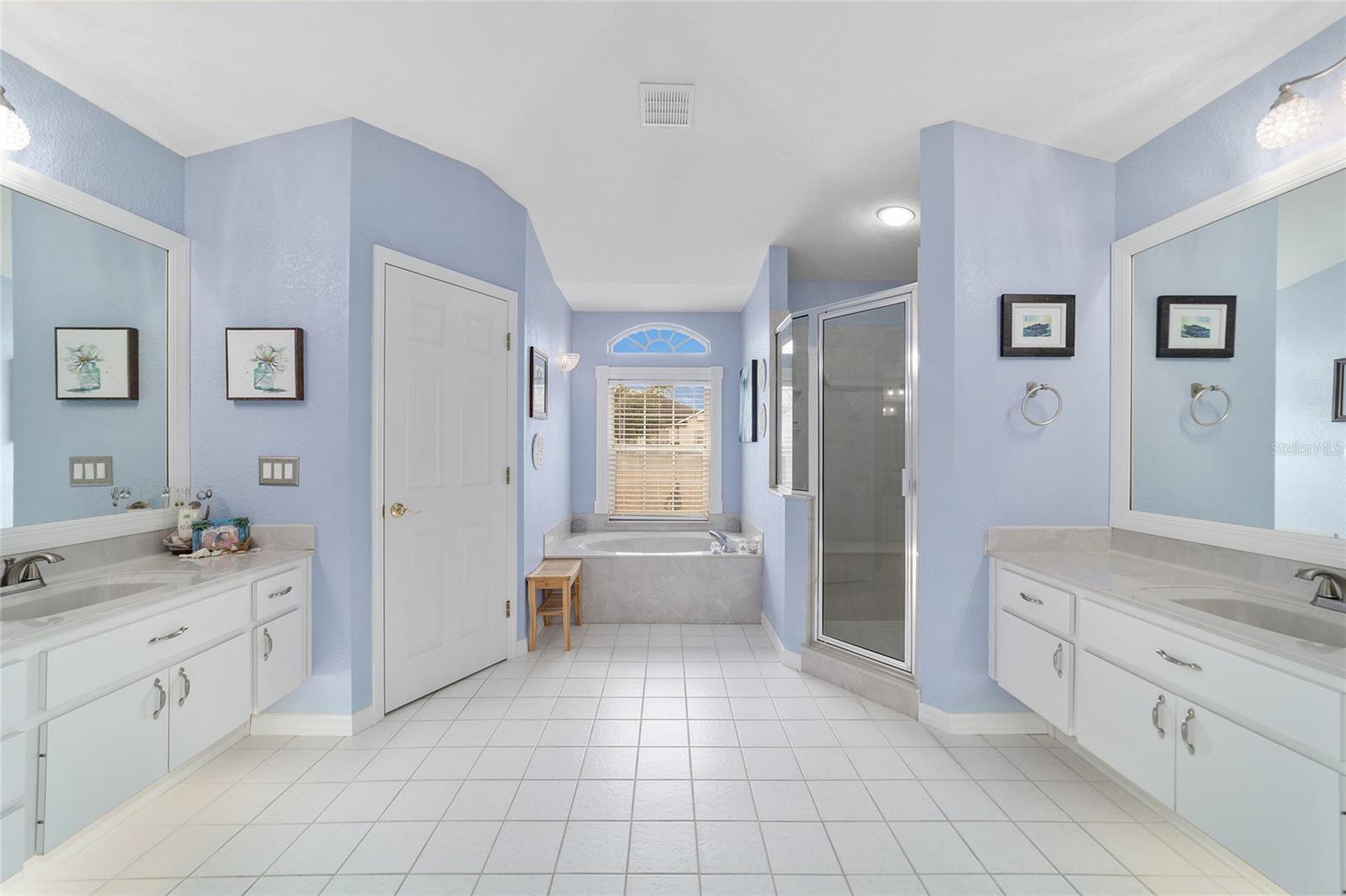 Image 39 of 94 For 5970 57th Loop