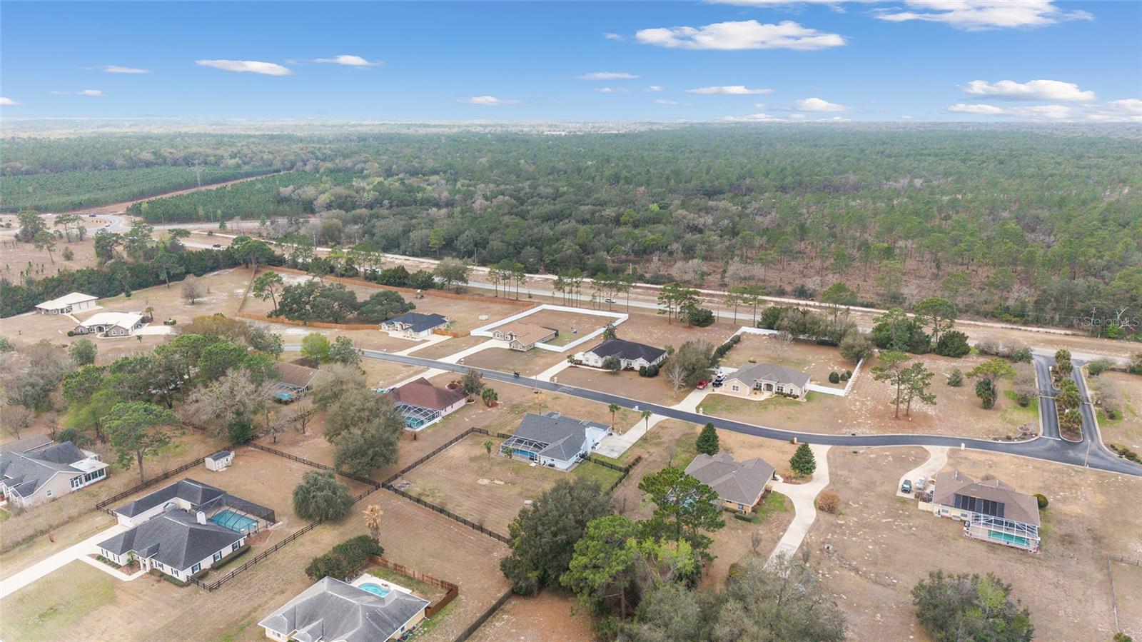 Image 84 of 94 For 5970 57th Loop