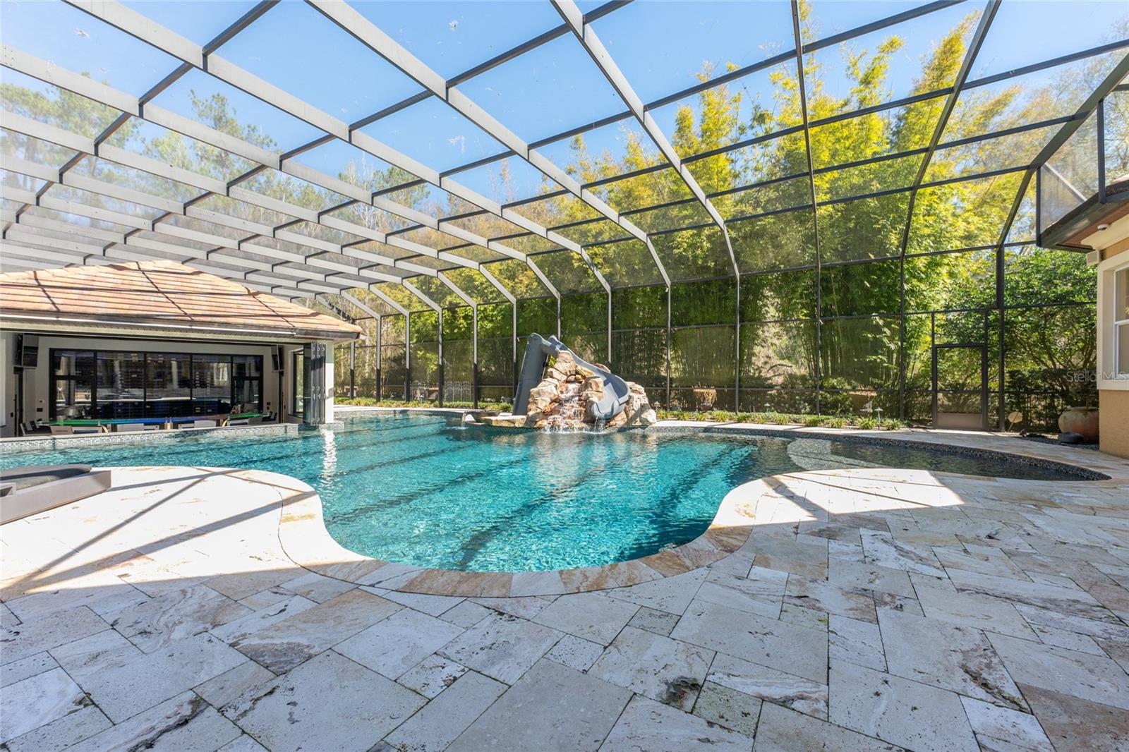 Image 48 of 82 For 695 47th Loop