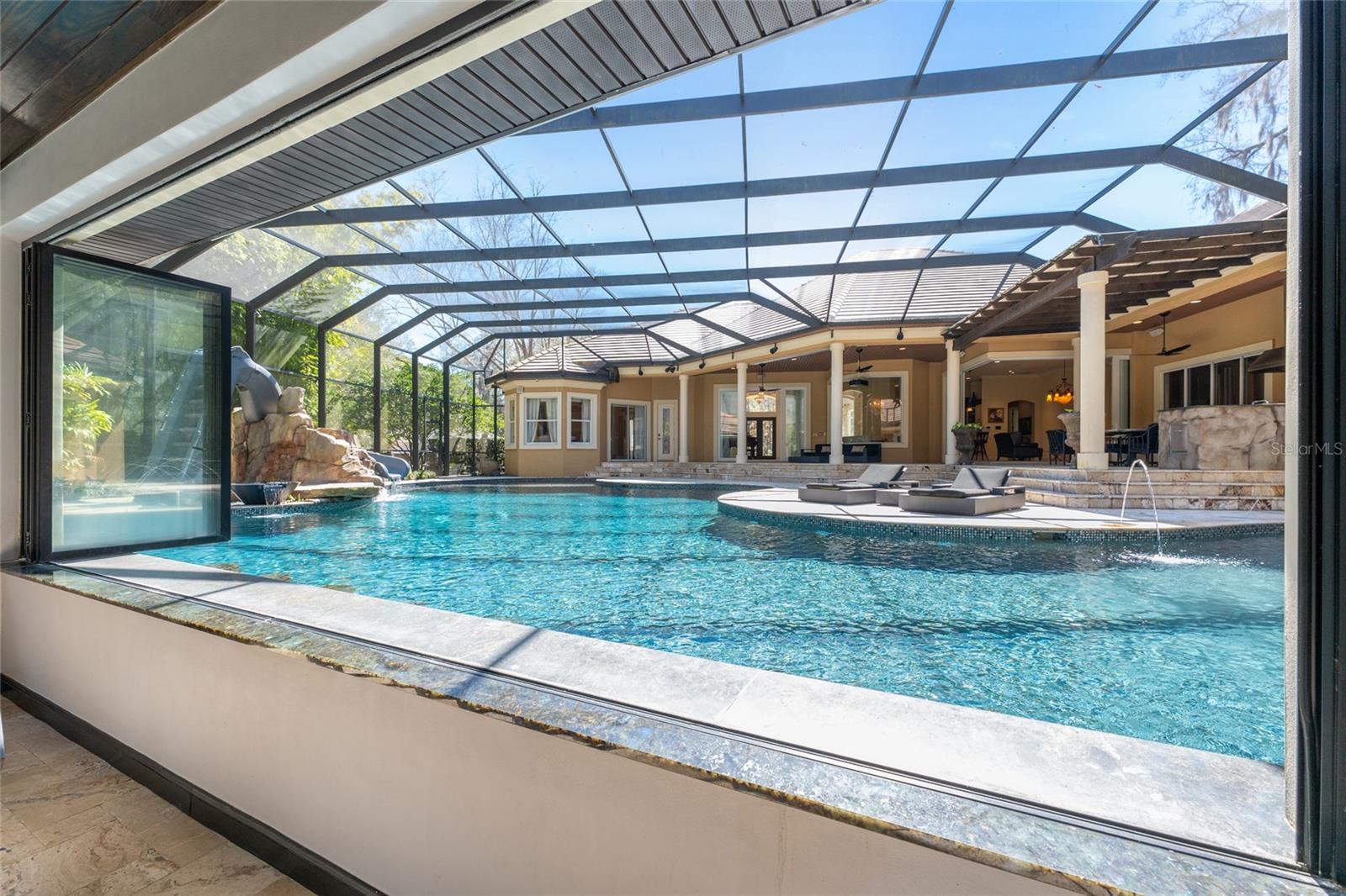 Image 53 of 82 For 695 47th Loop