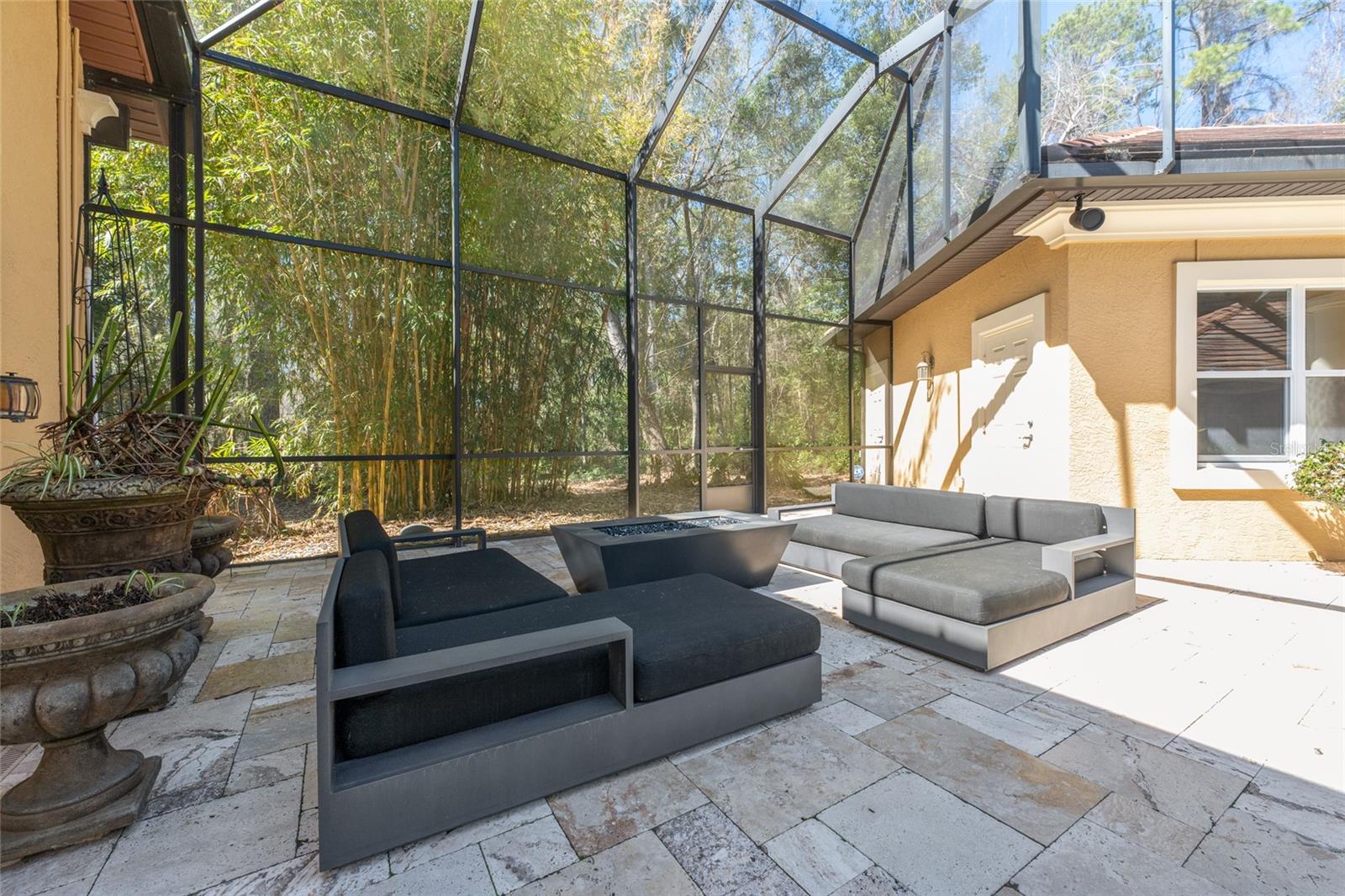 Image 59 of 82 For 695 47th Loop