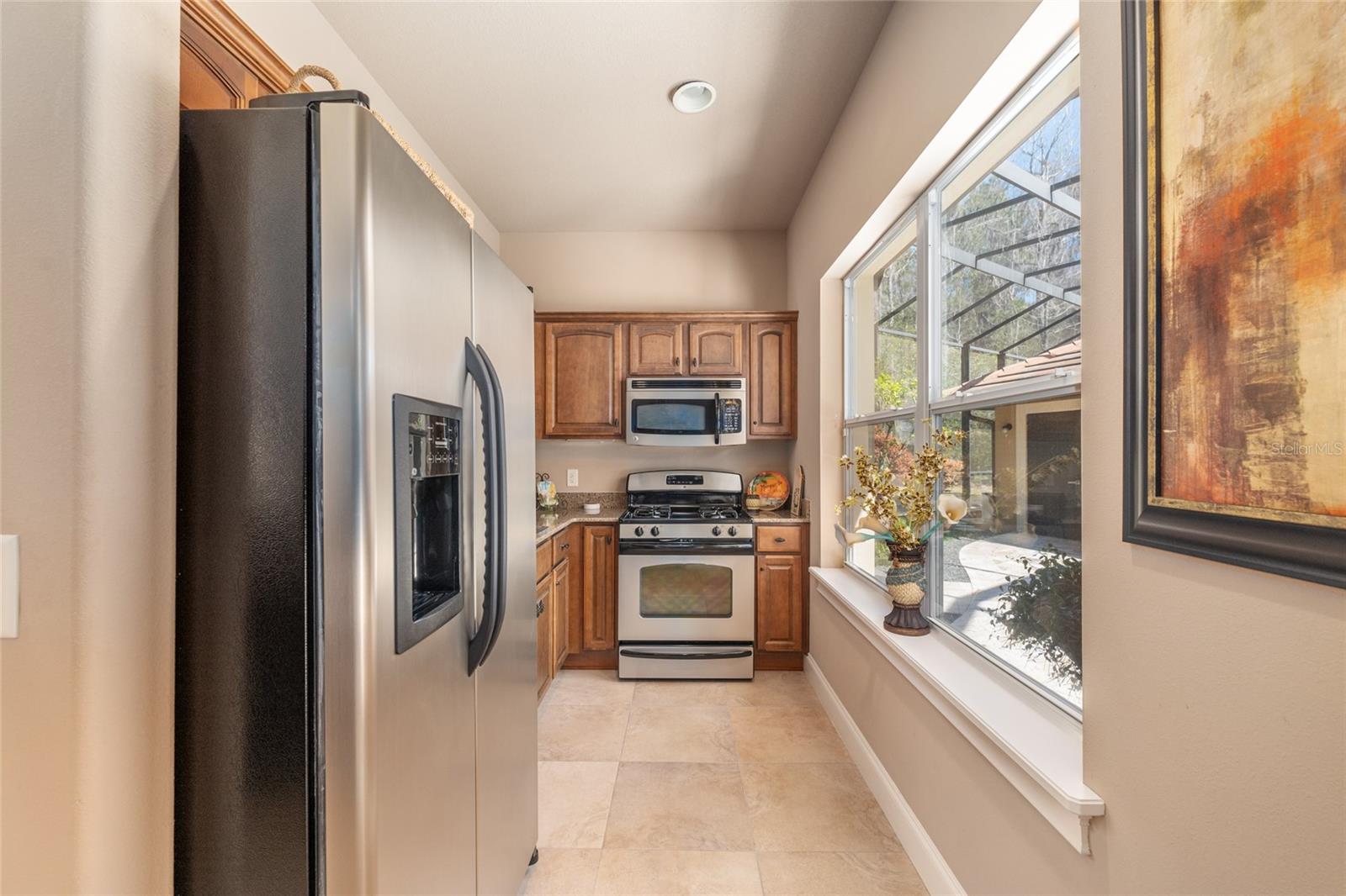 Image 64 of 82 For 695 47th Loop