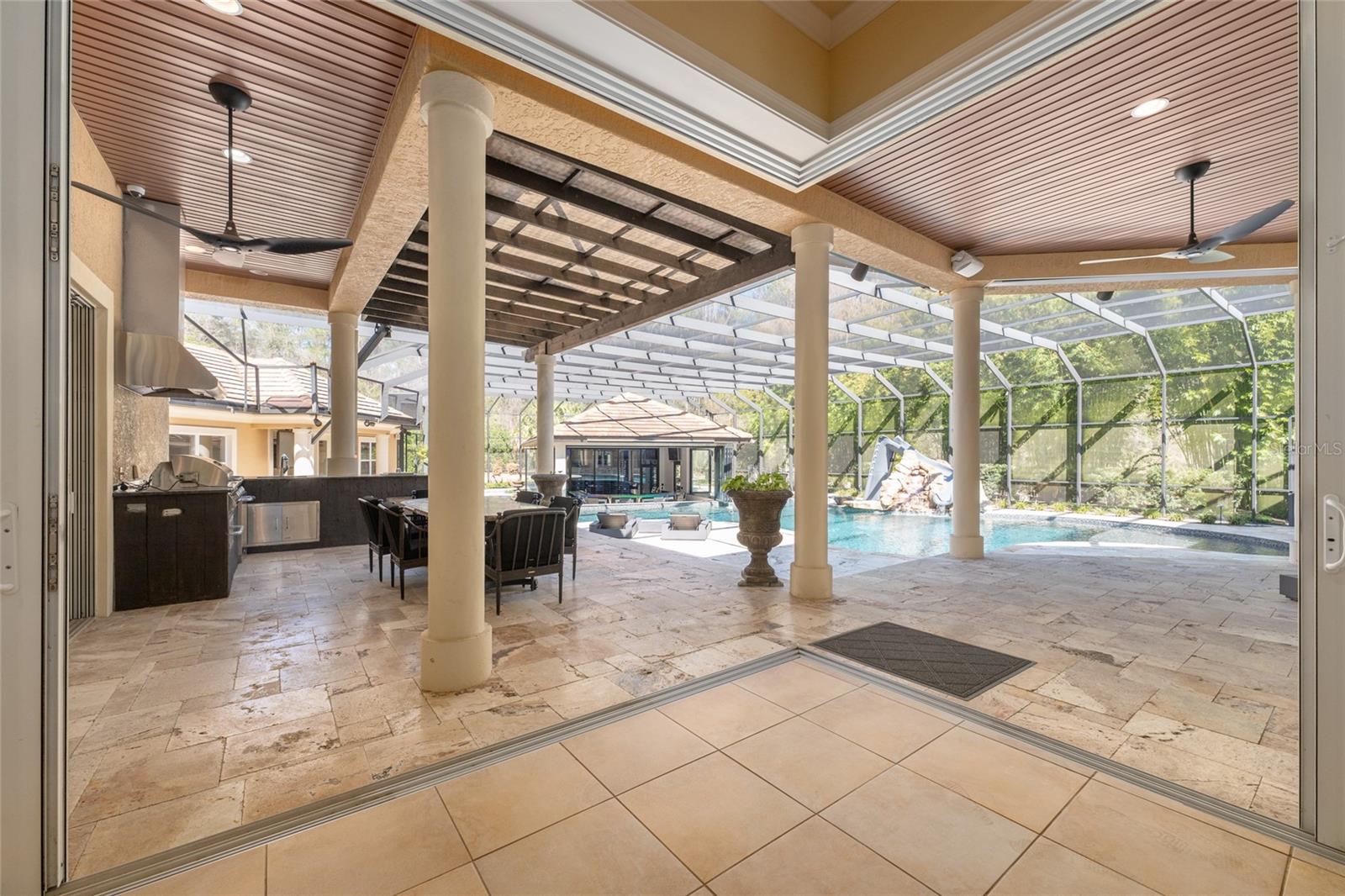 Image 70 of 82 For 695 47th Loop