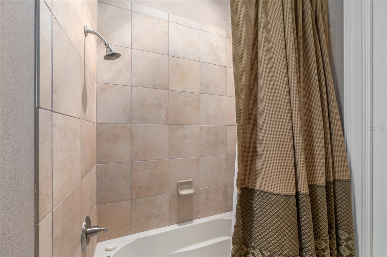 Image 74 of 82 For 695 47th Loop