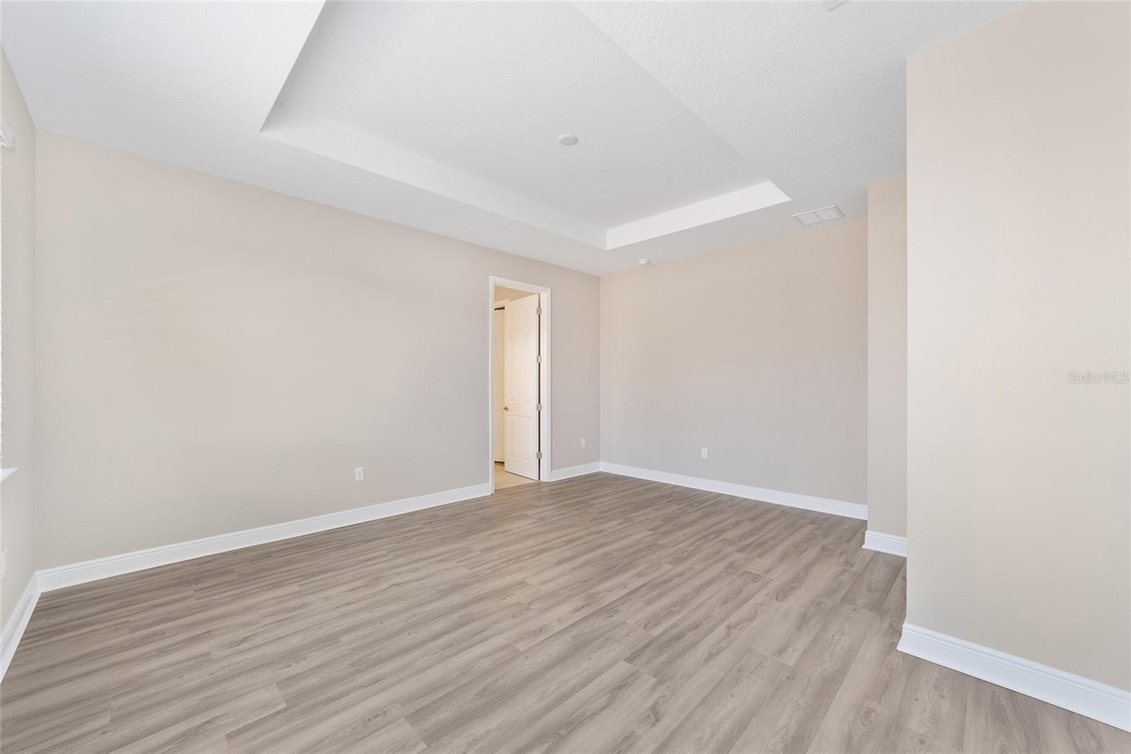 Image 25 of 44 For 10071 82nd Place Road