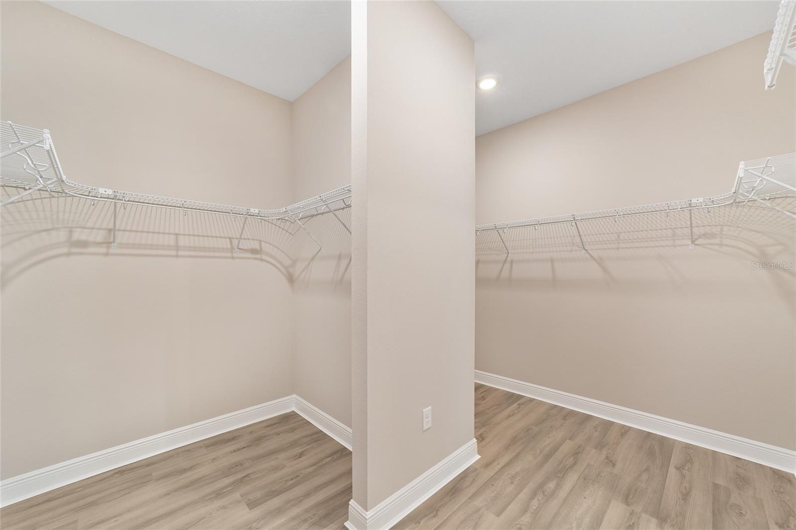 Image 29 of 44 For 10071 82nd Place Road