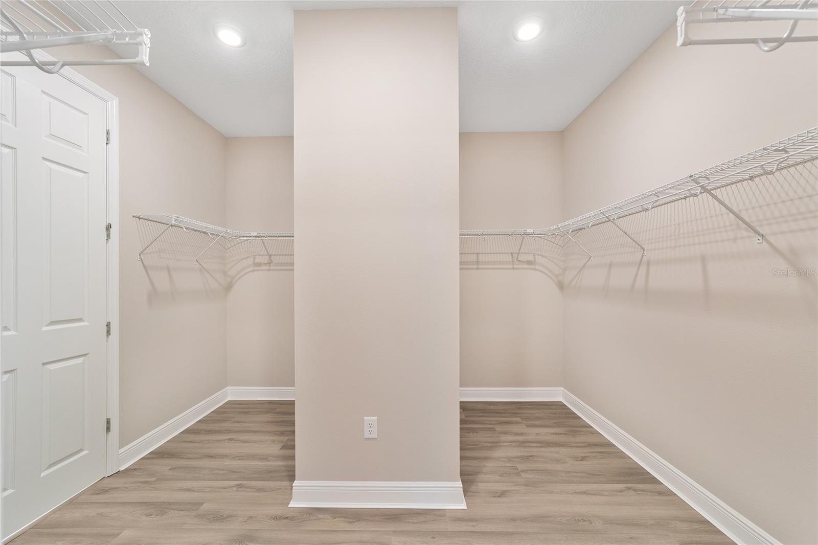 Image 30 of 44 For 10071 82nd Place Road