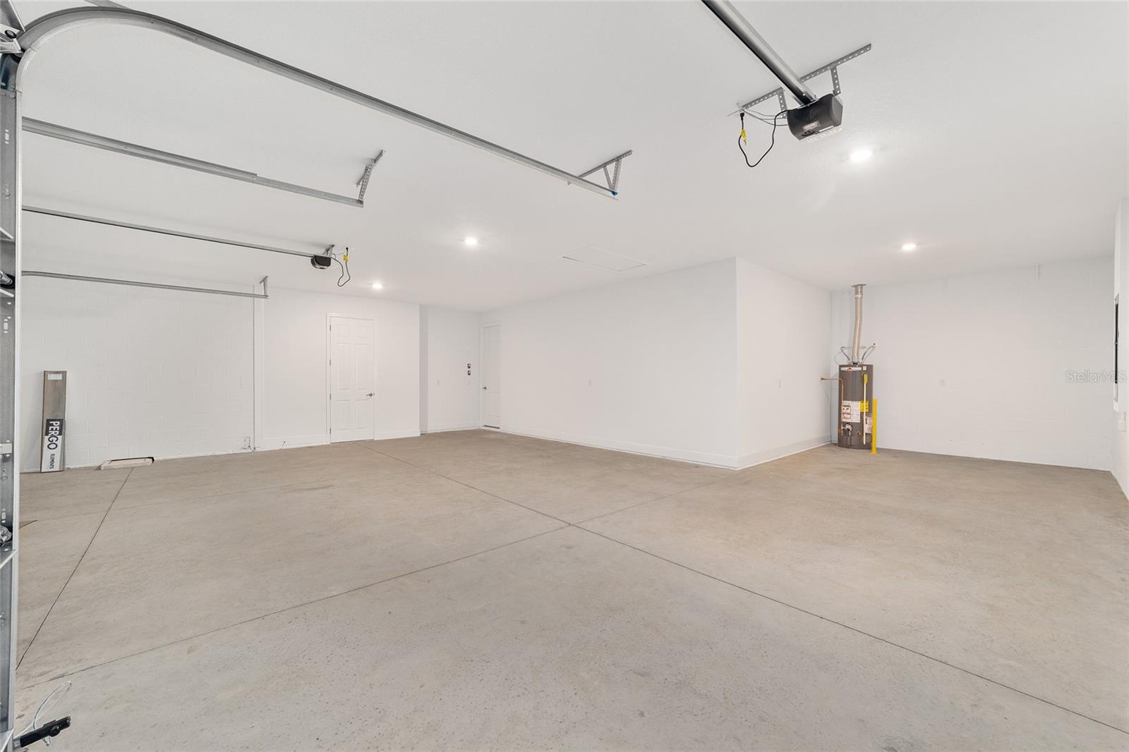 Image 38 of 44 For 10071 82nd Place Road