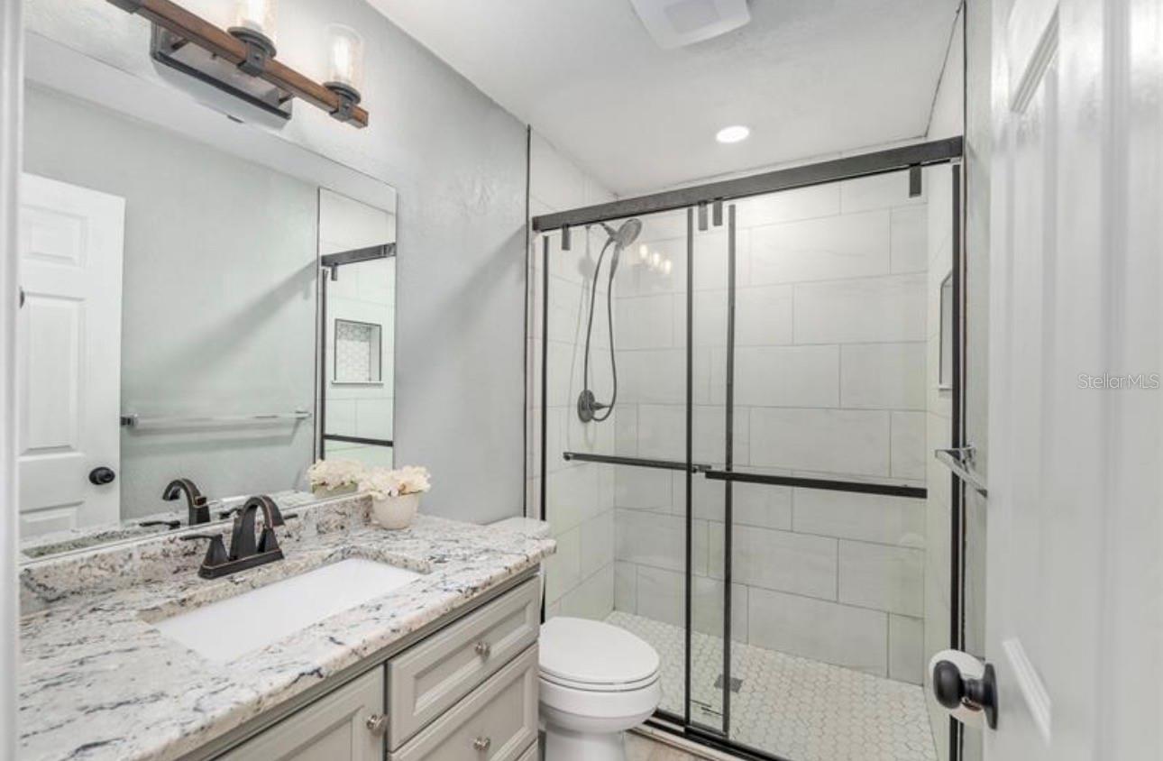 Image 11 of 17 For 1911 34th Court