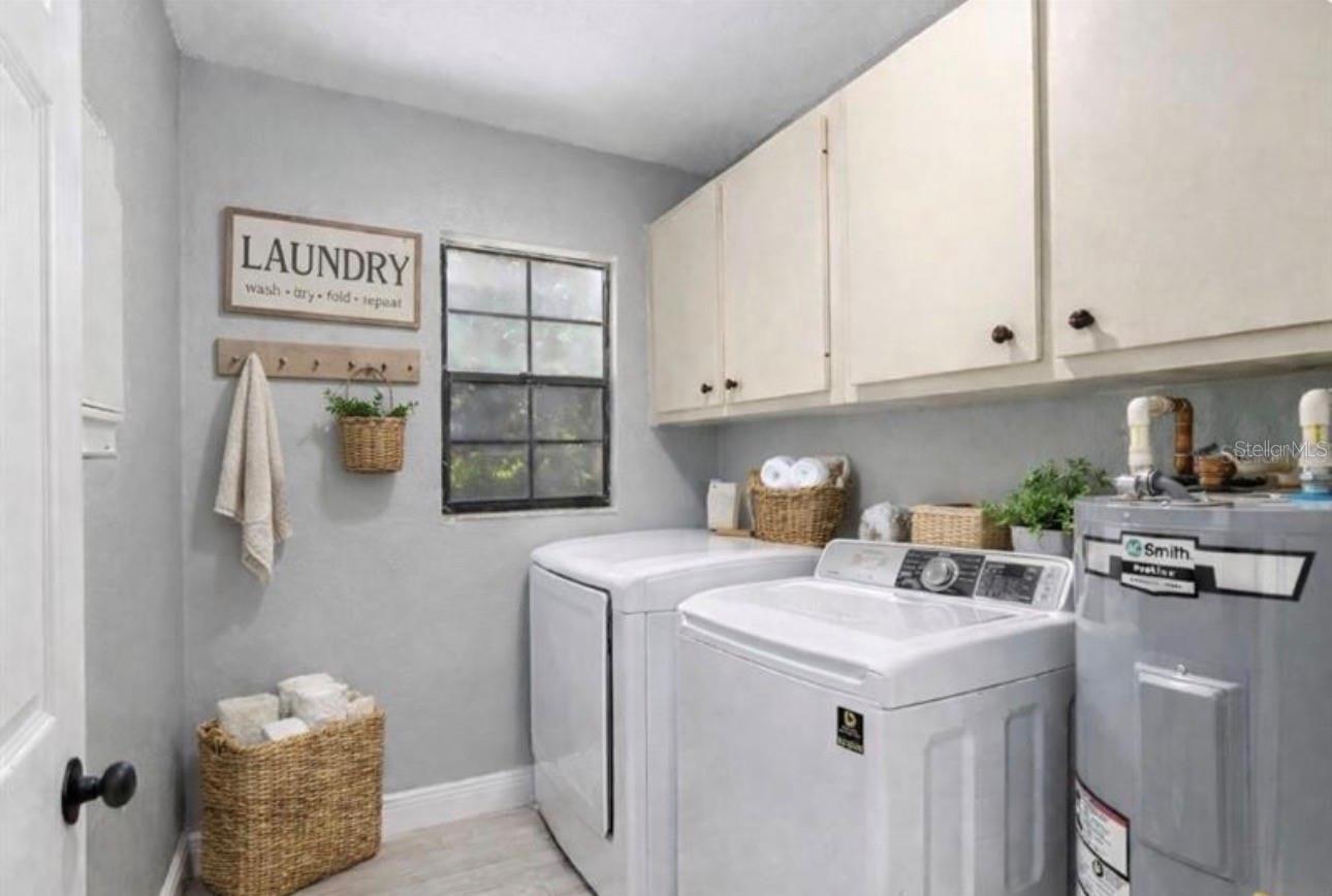 Image 14 of 17 For 1911 34th Court