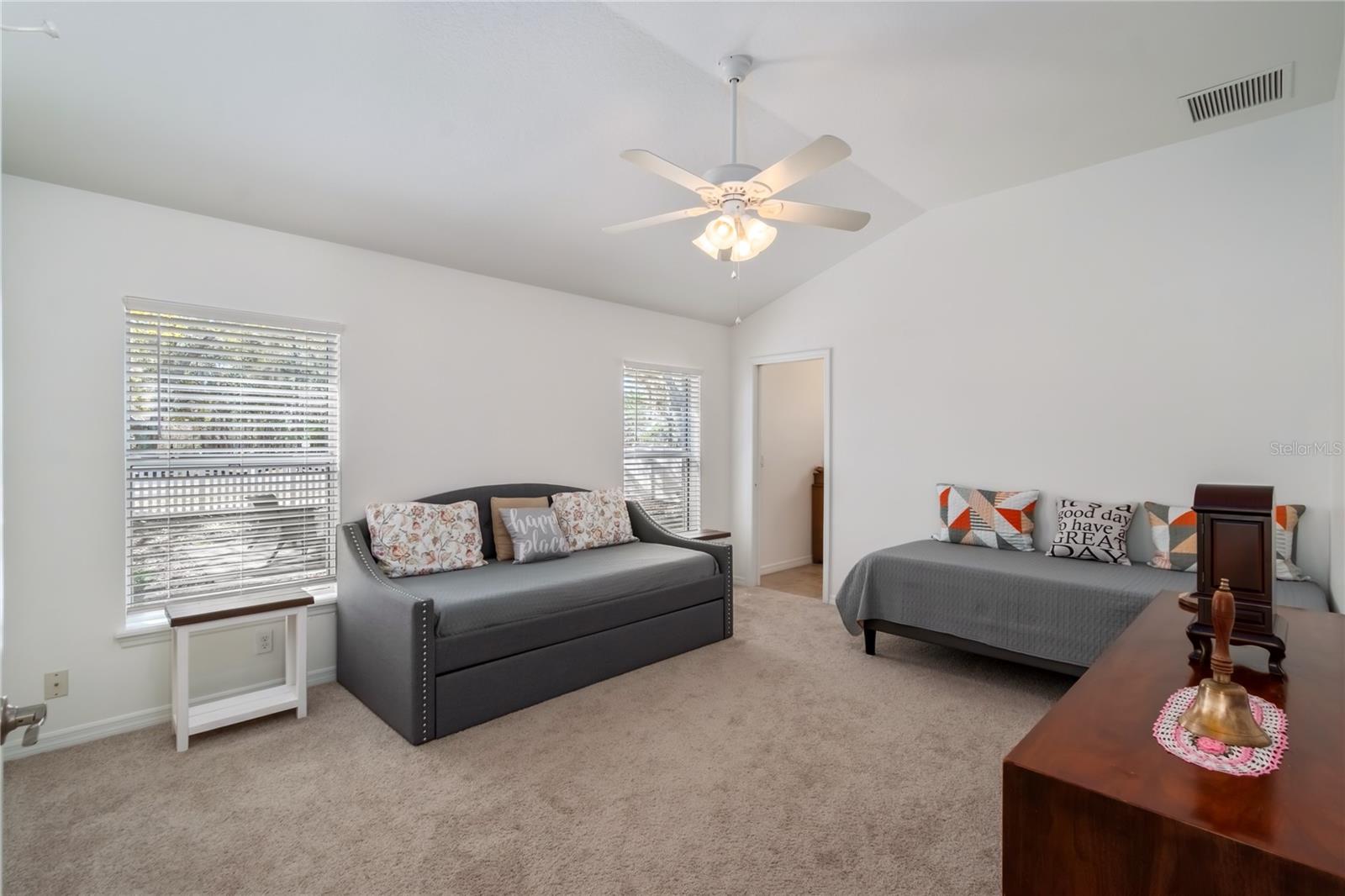 Image 21 of 42 For 2309 Angel Fish Loop