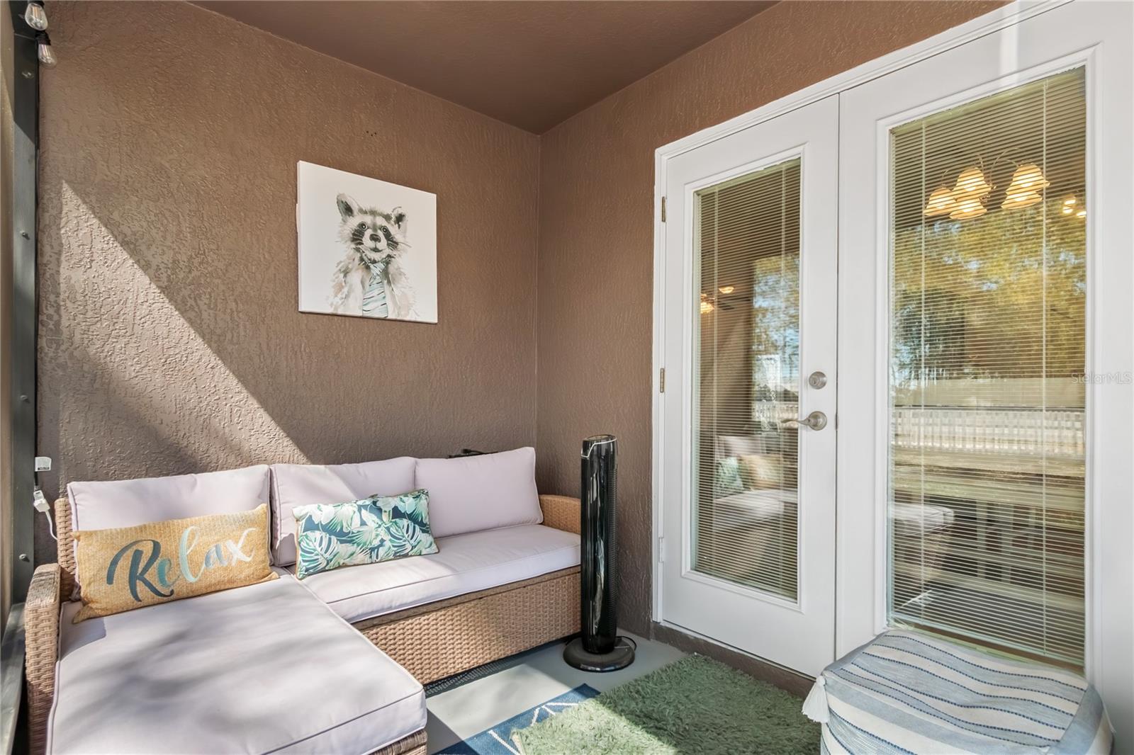 Image 24 of 42 For 2309 Angel Fish Loop