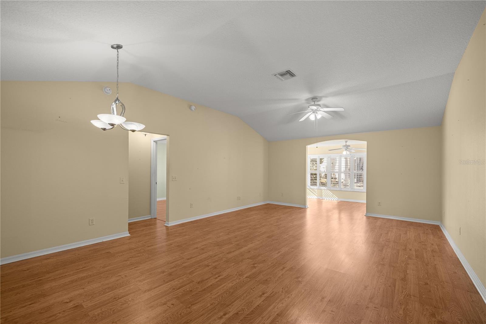 Image 10 of 26 For 3188 Hudson Court