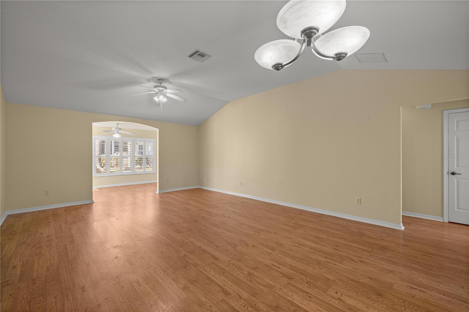 Image 11 of 26 For 3188 Hudson Court