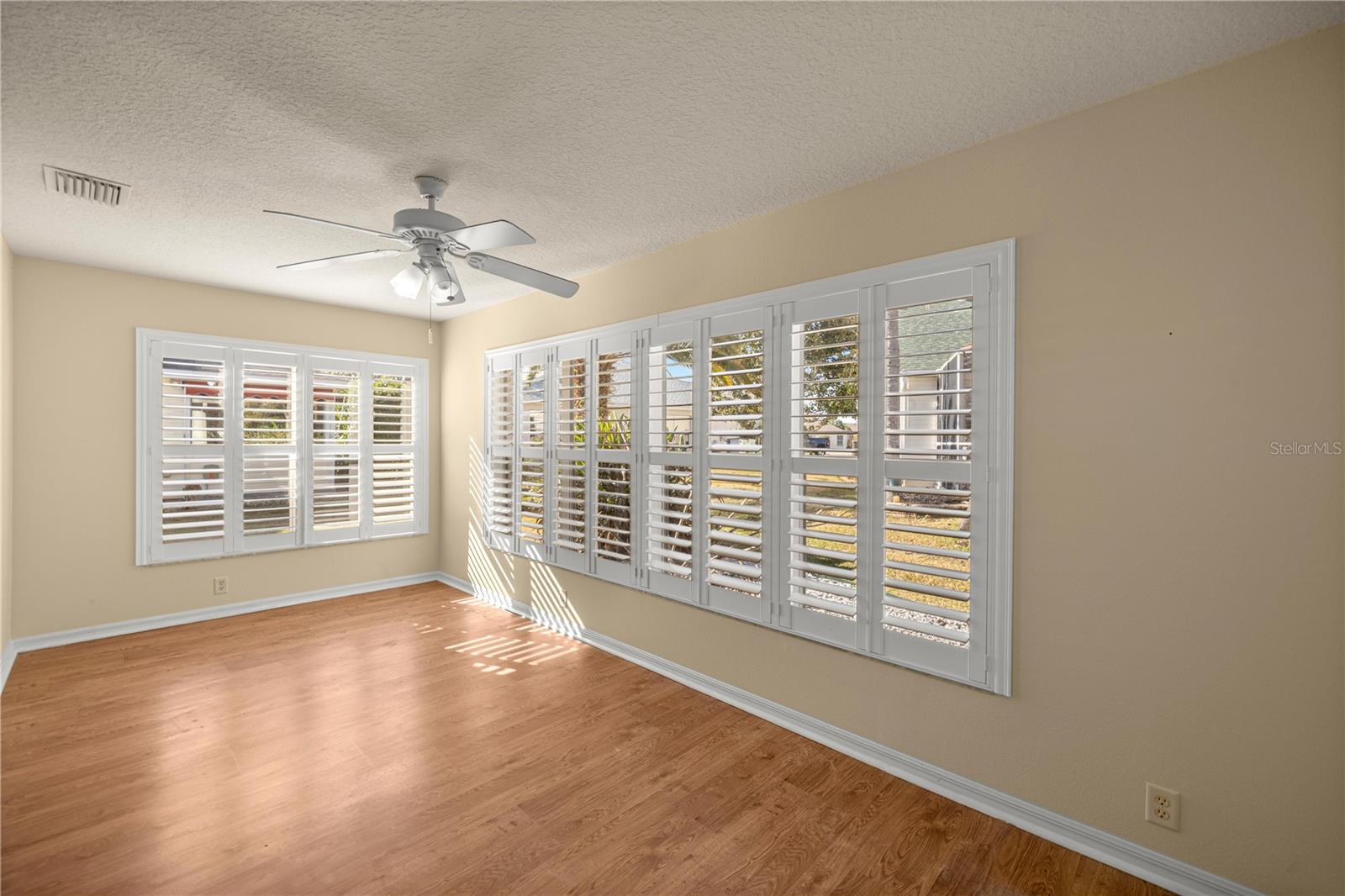 Image 13 of 26 For 3188 Hudson Court