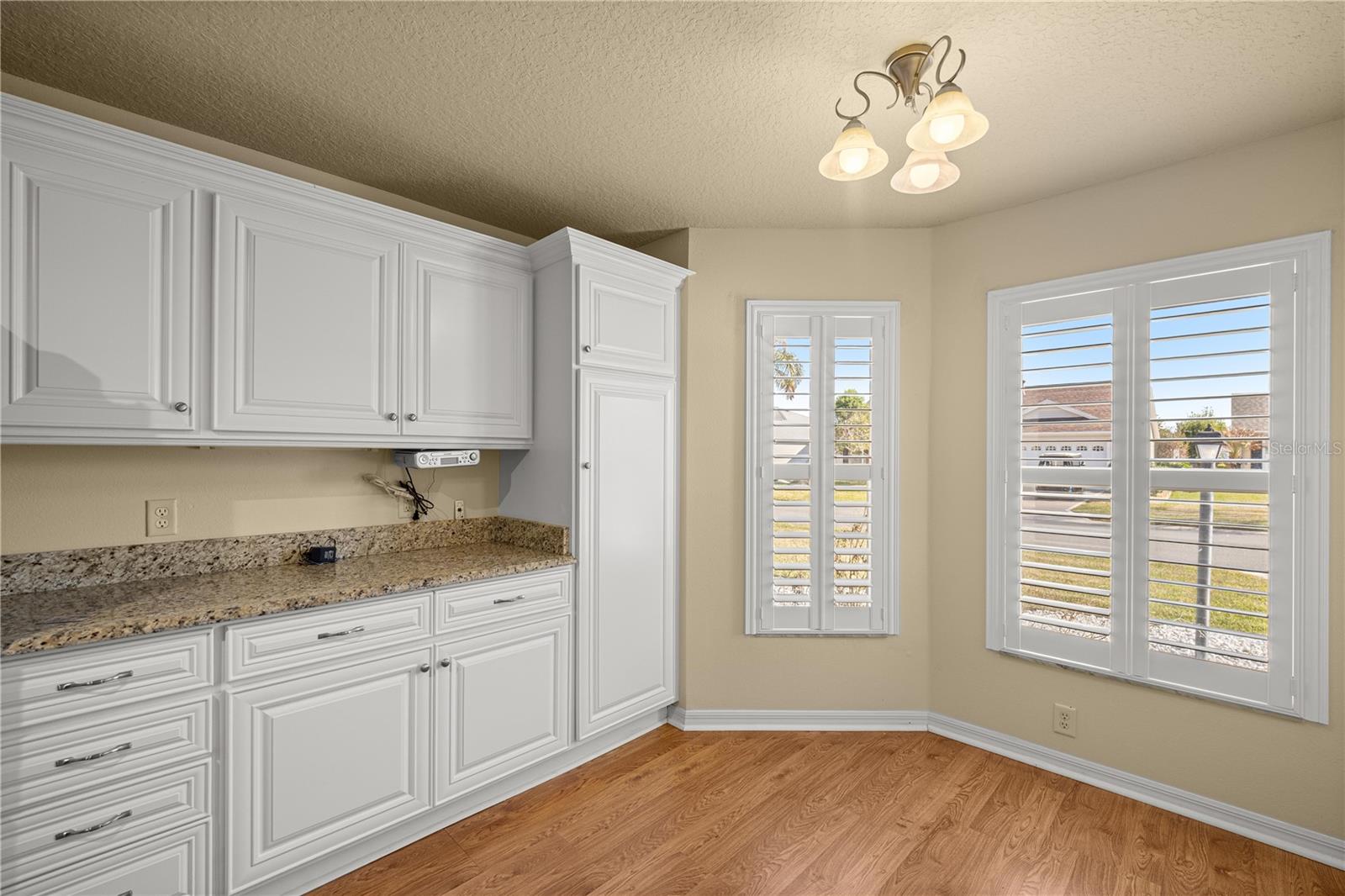 Image 8 of 26 For 3188 Hudson Court