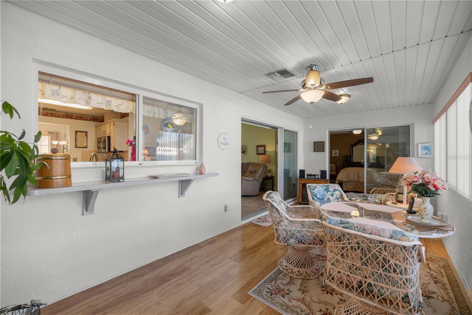 Image 17 of 32 For 8612 61st Court