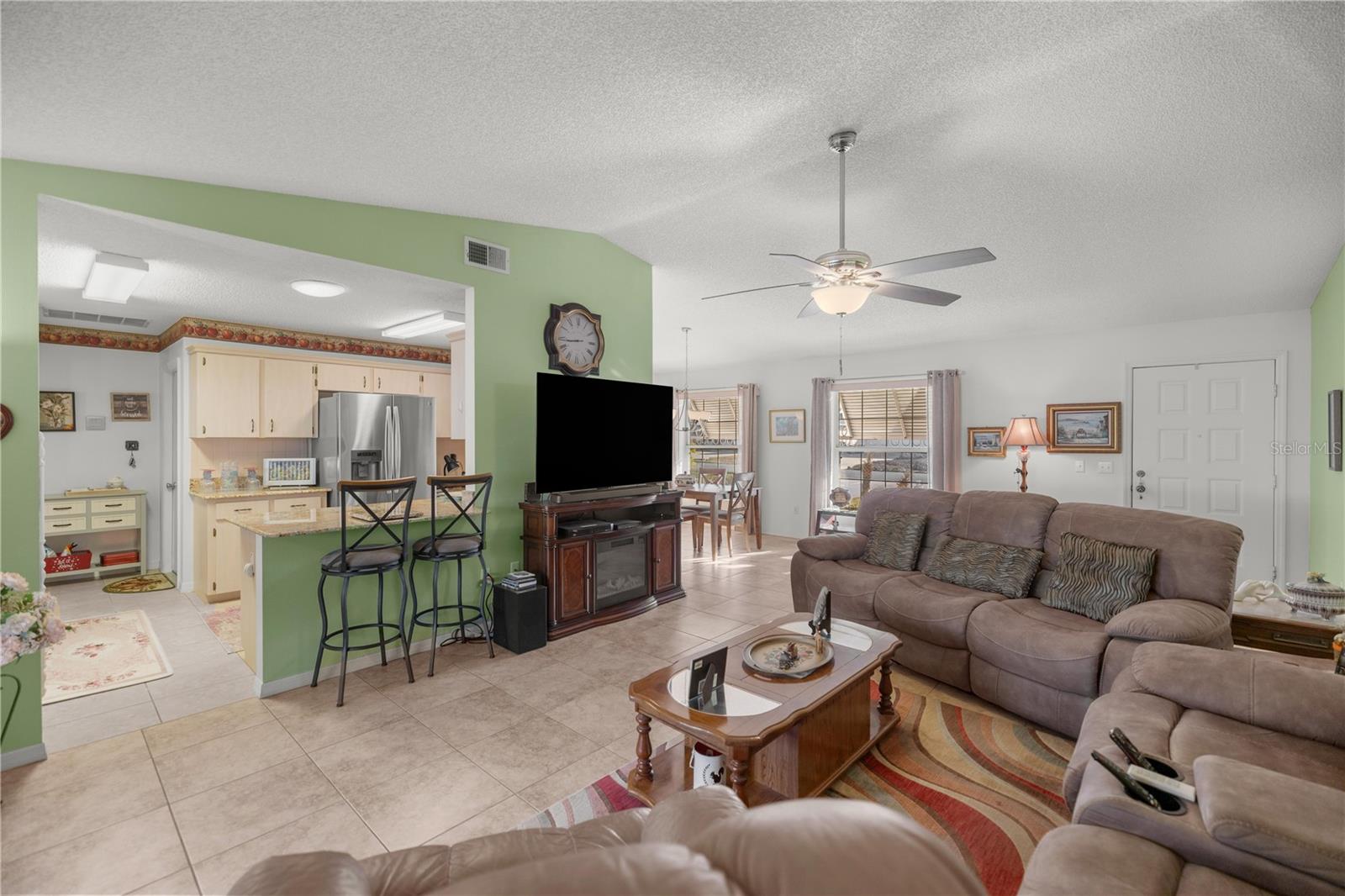 Image 7 of 32 For 8612 61st Court